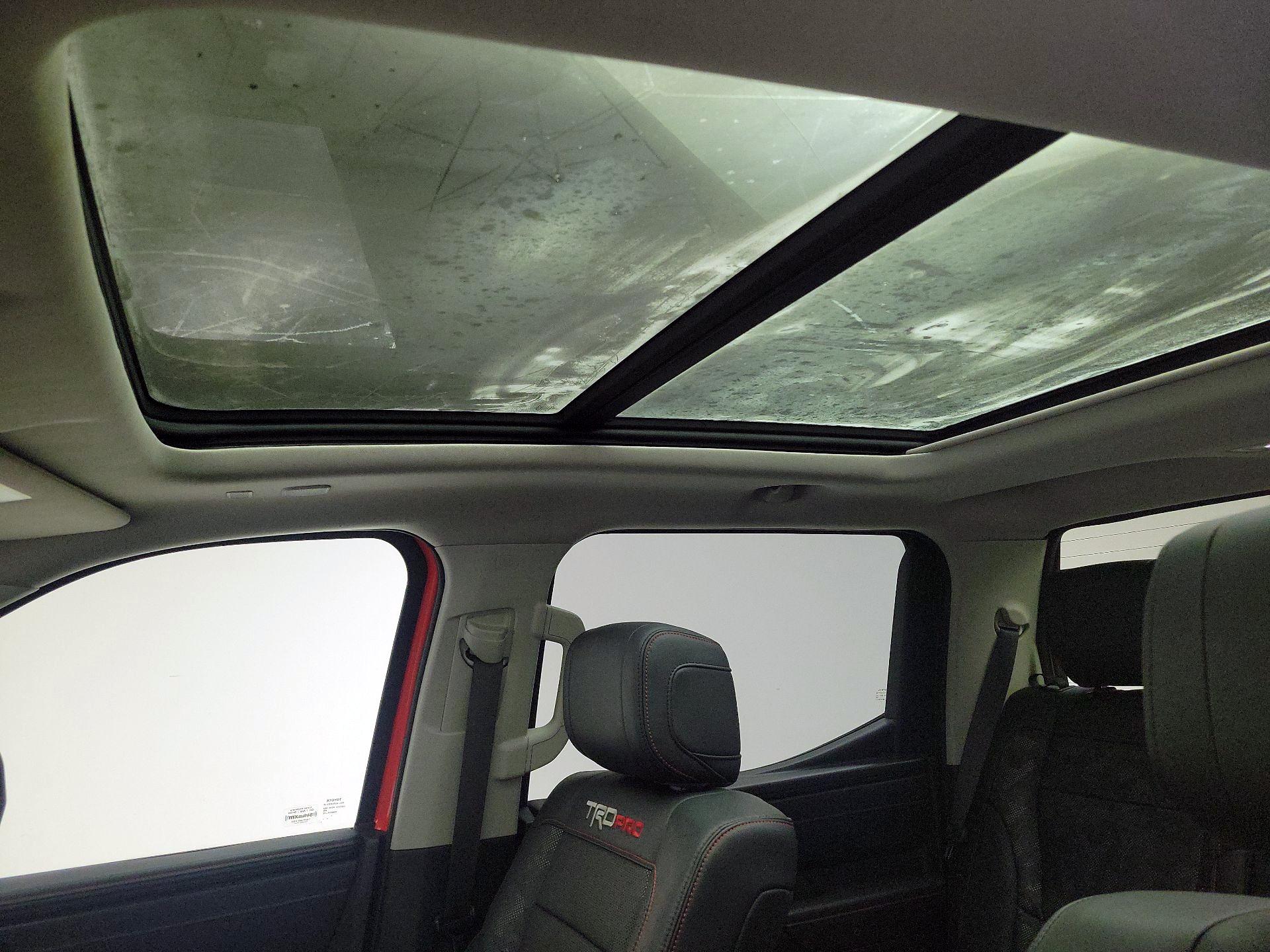 Thumbnail: 2023 Toyota Tundra - 19