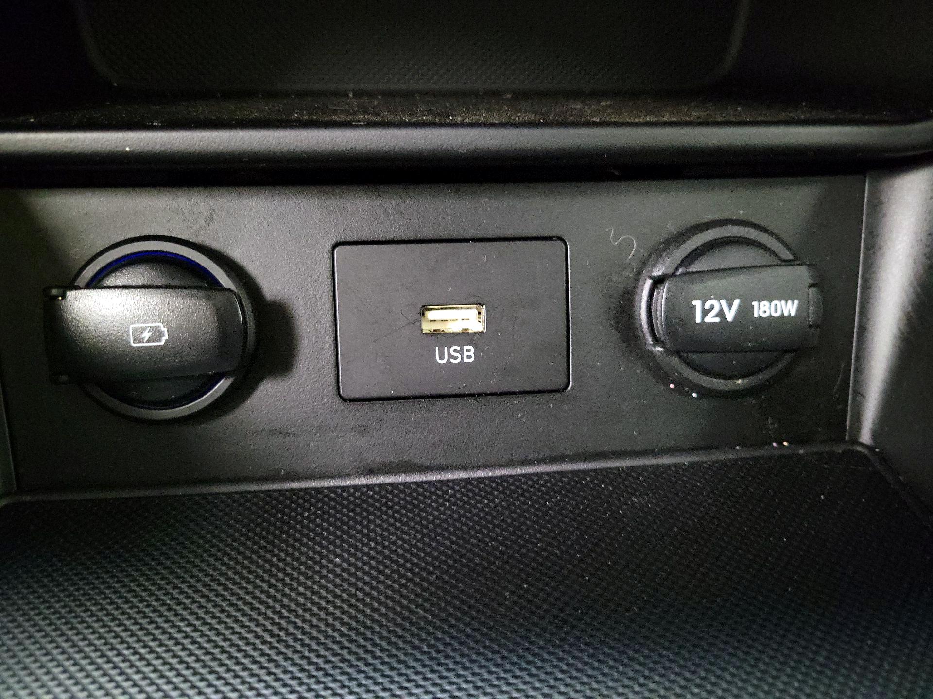 Thumbnail: 2022 Hyundai Kona - 18