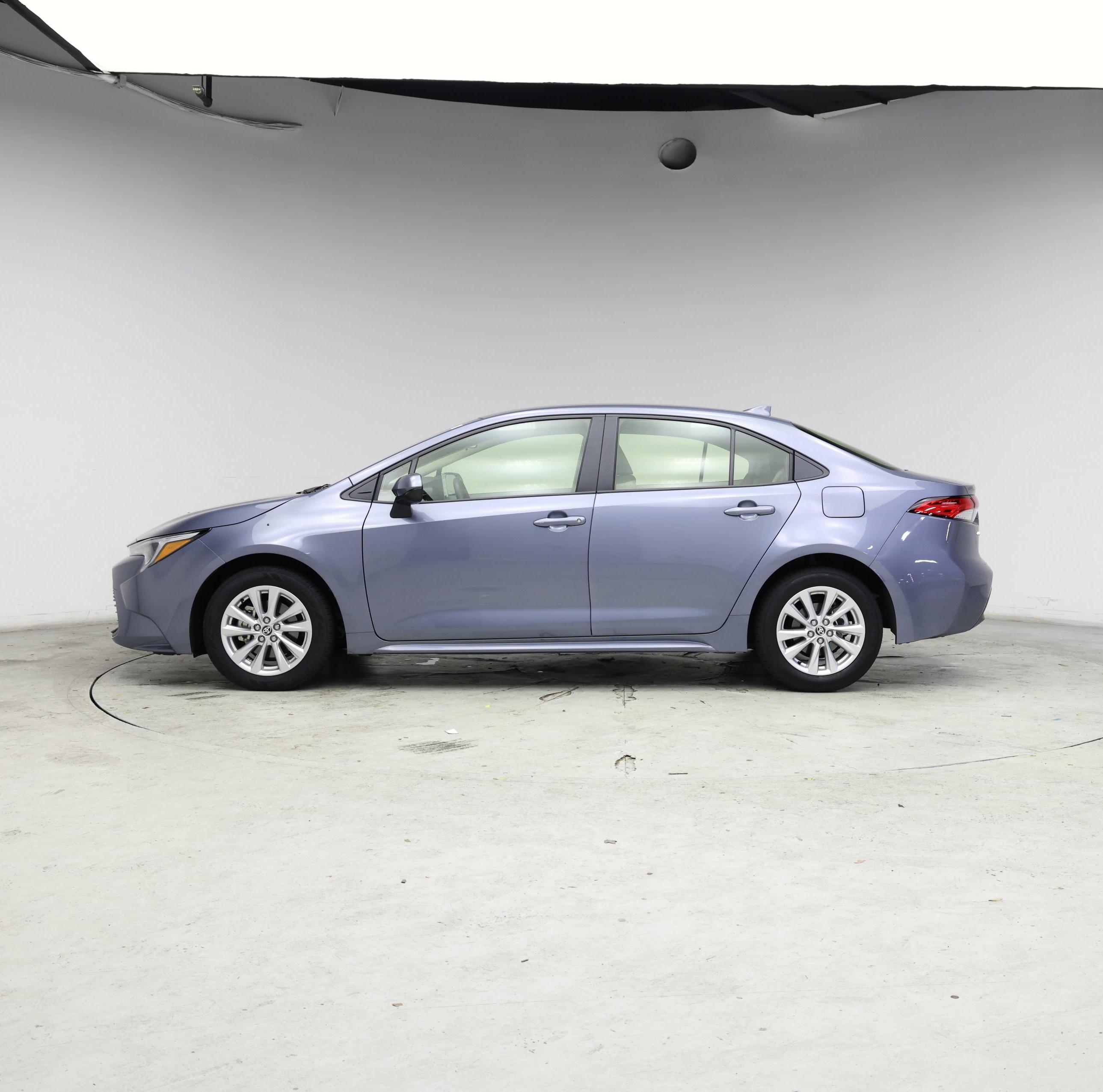 Thumbnail: 2025 Toyota Corolla - 3