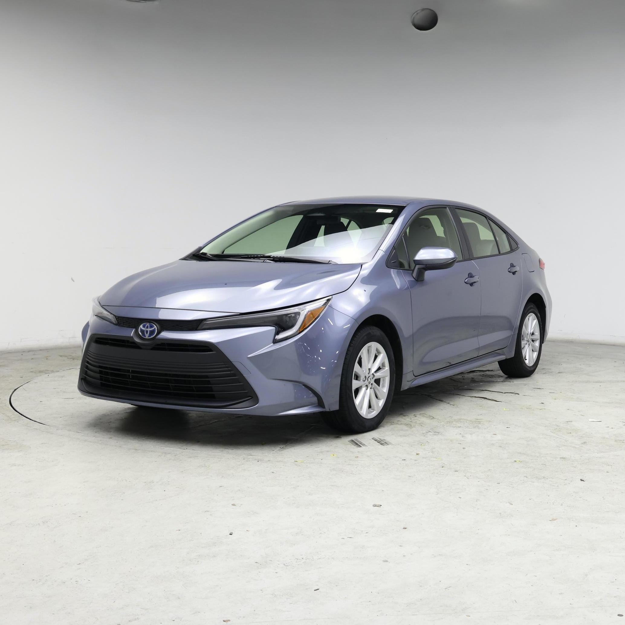 Thumbnail: 2025 Toyota Corolla - 4