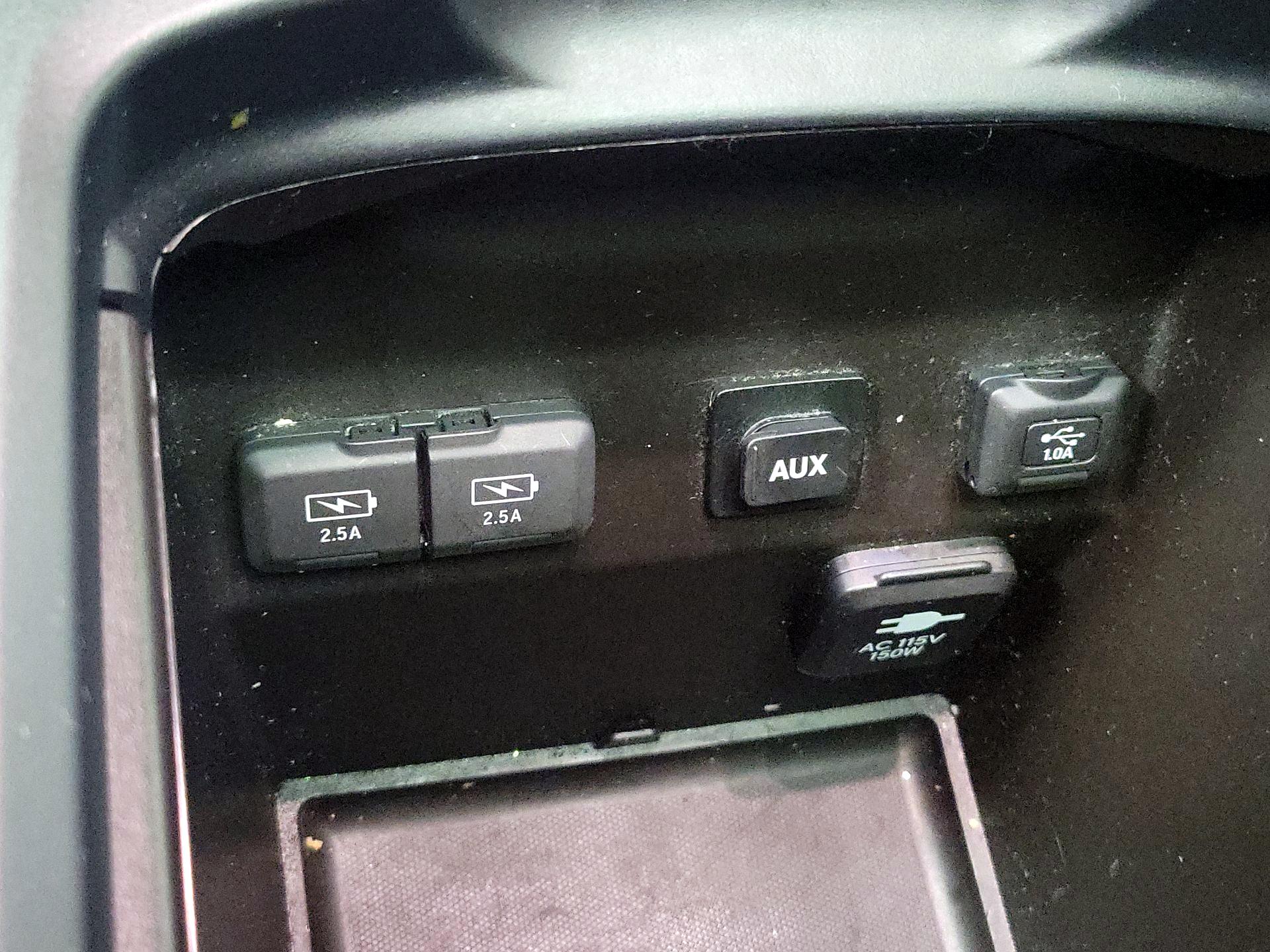 Thumbnail: 2017 Acura MDX - 18