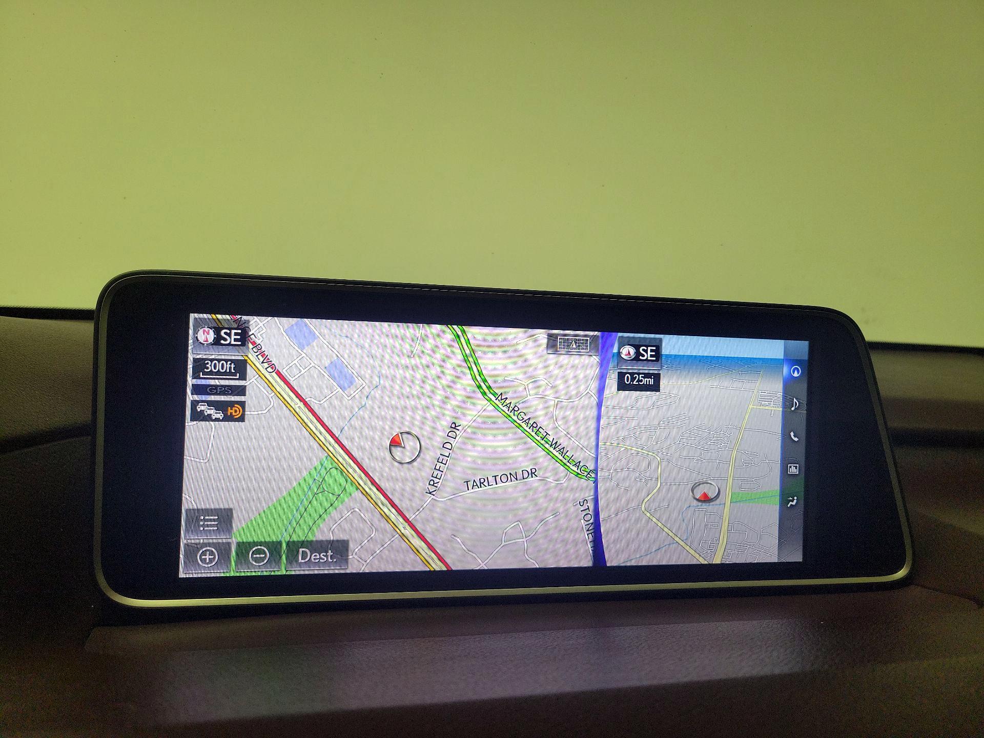 Thumbnail: 2017 Lexus RX - 14