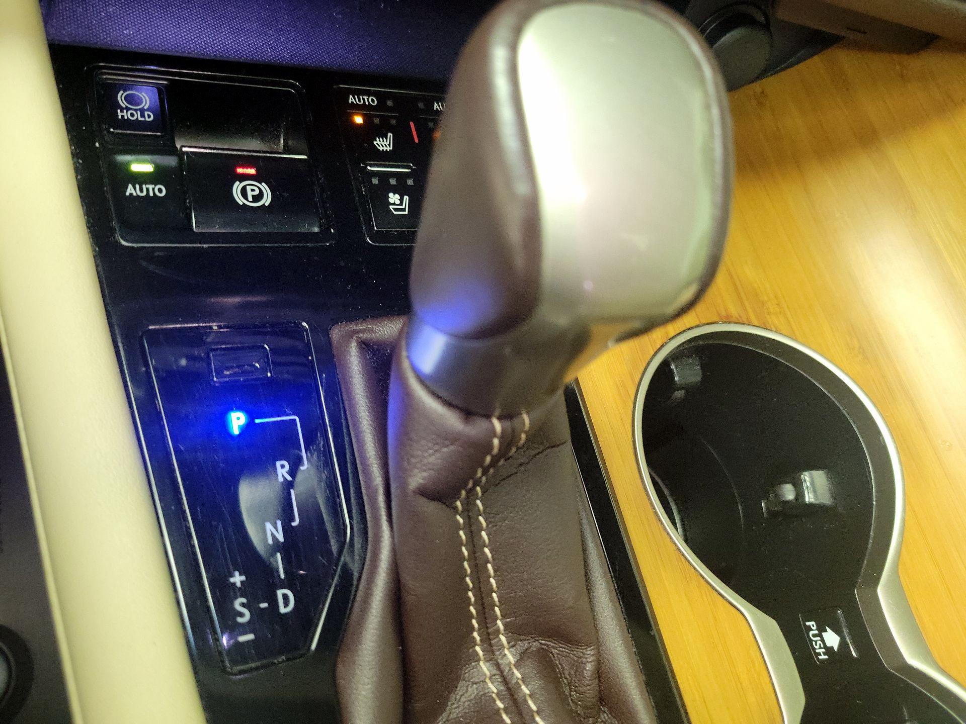 Thumbnail: 2017 Lexus RX - 18