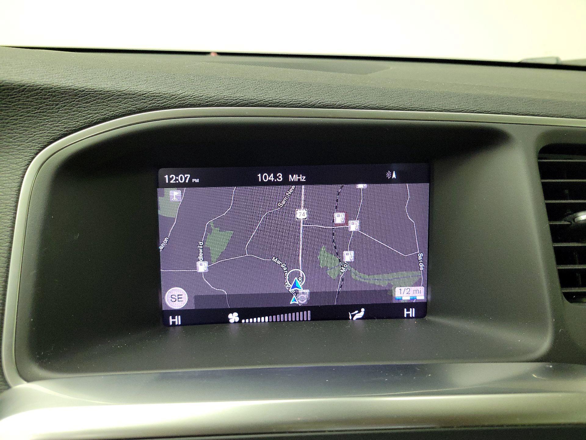 Thumbnail: 2017 Volvo S60 - 14