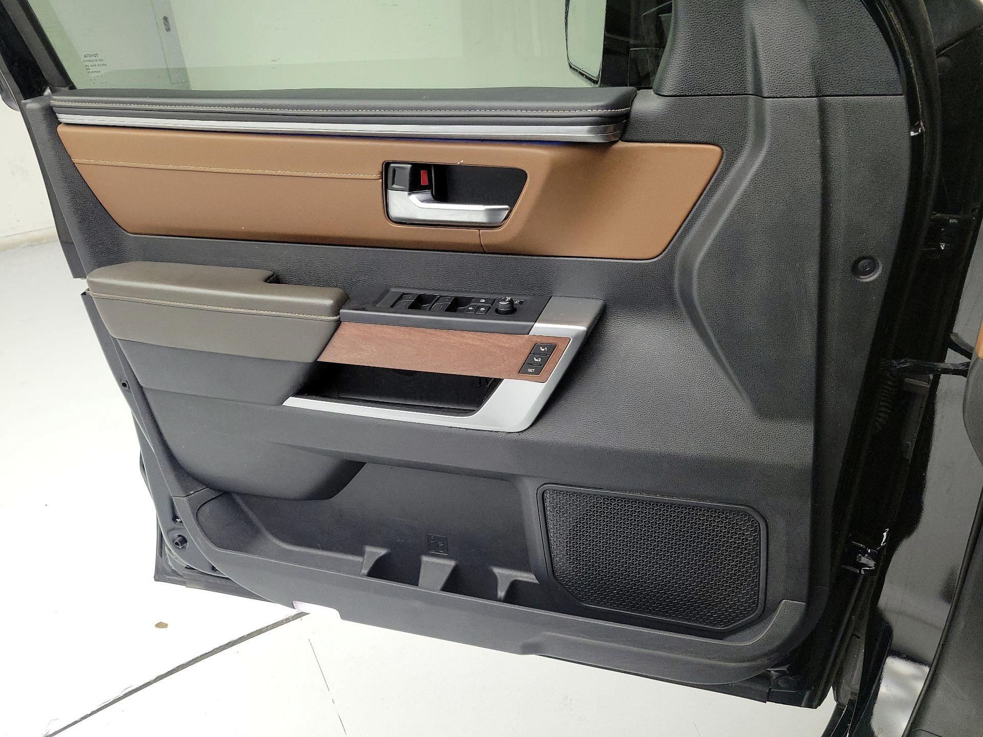 Thumbnail: 2024 Toyota Tundra - 12