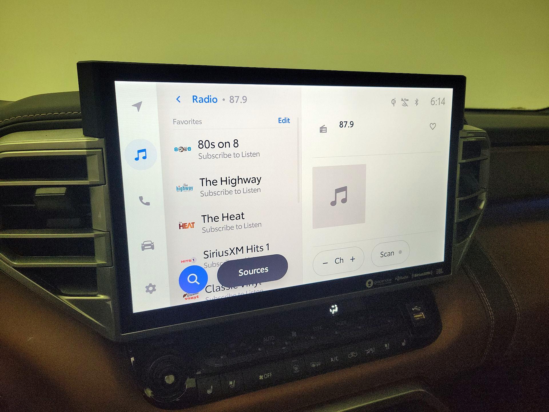 Thumbnail: 2024 Toyota Tundra - 15