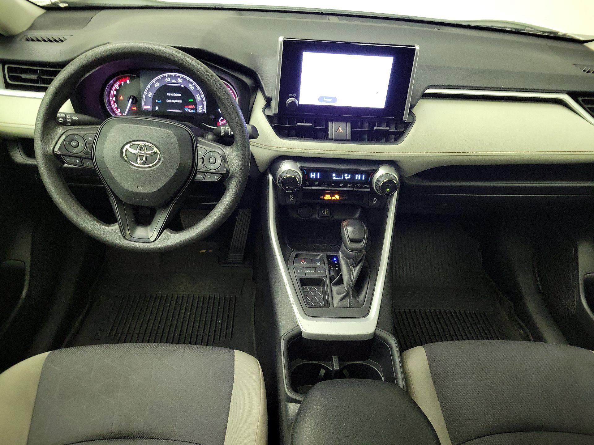 Thumbnail: 2025 Toyota RAV4 - 9