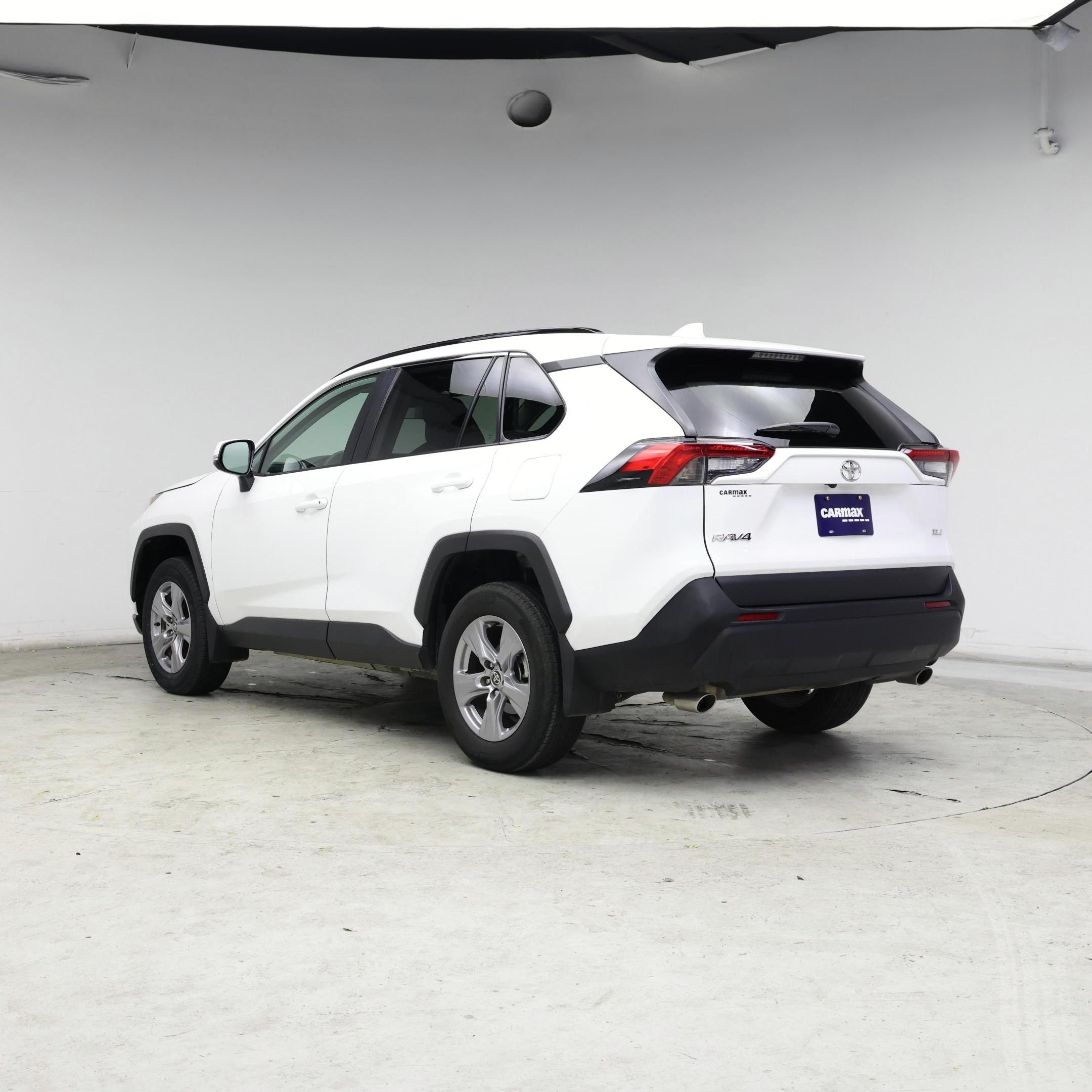 Thumbnail: 2025 Toyota RAV4 - 2