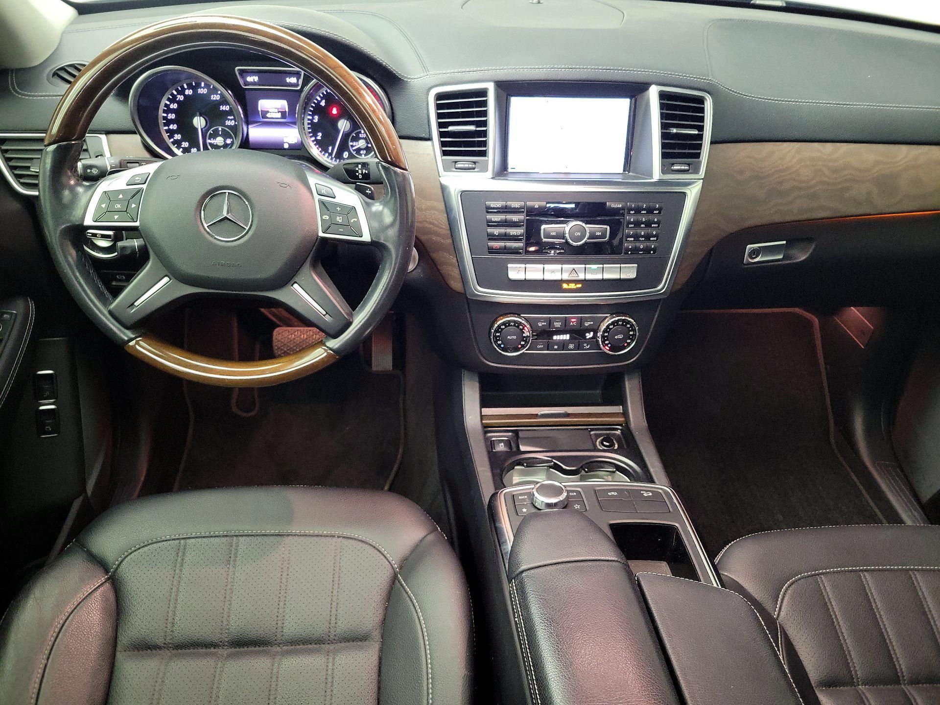 Thumbnail: 2016 Mercedes-Benz GL-Class - 9