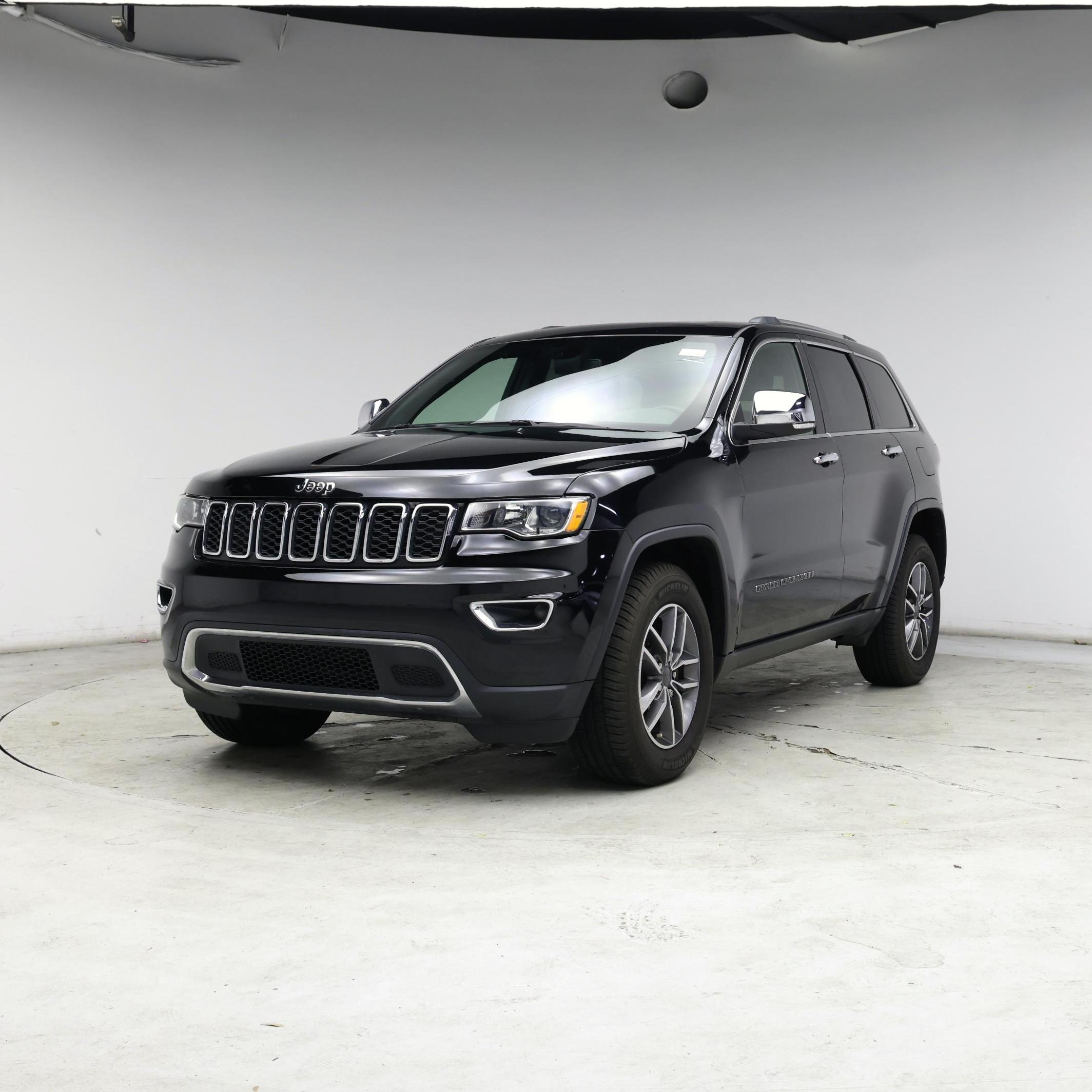 Thumbnail: 2020 Jeep Grand Cherokee - 4