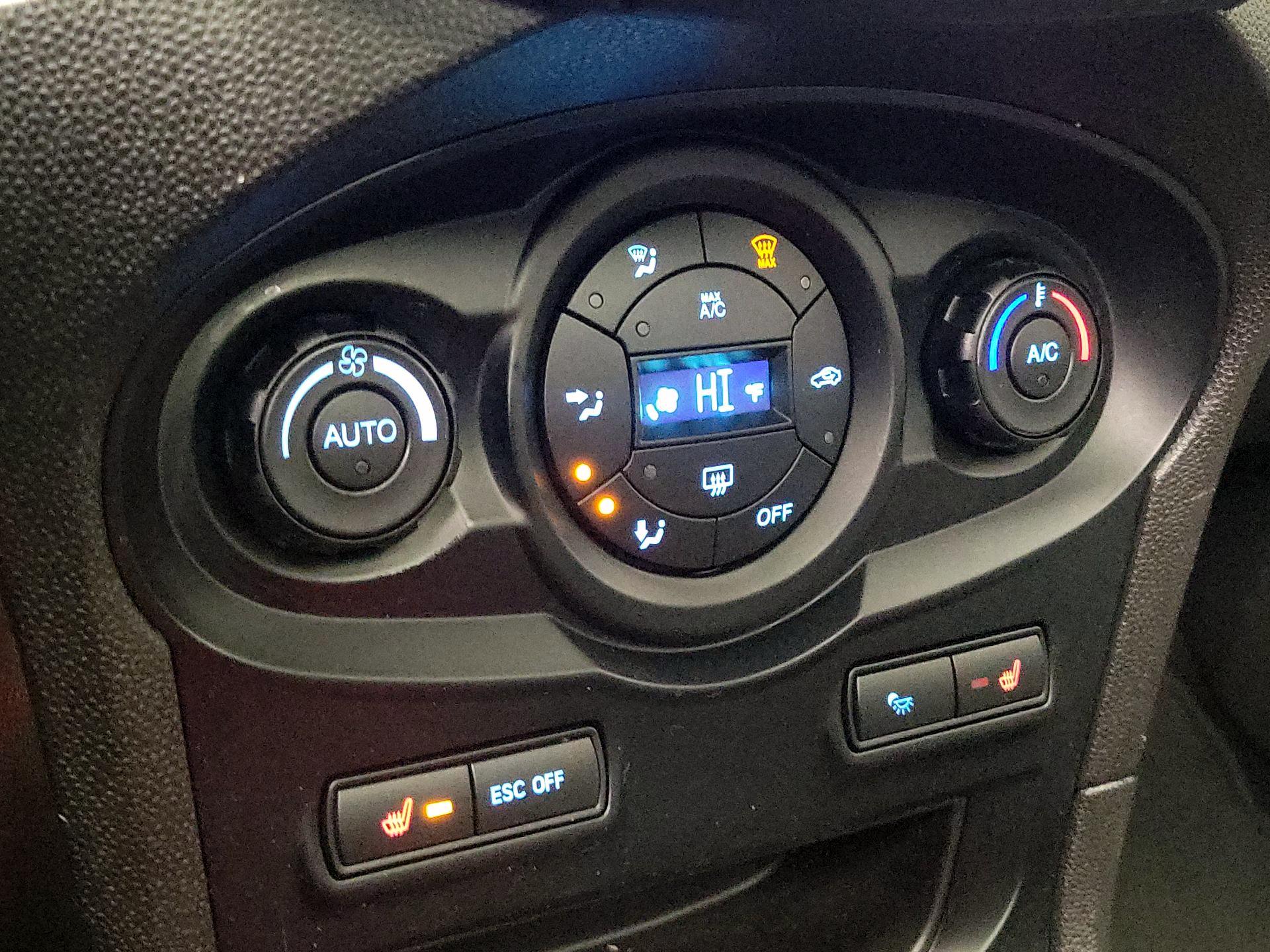 Thumbnail: 2018 Ford Fiesta - 16