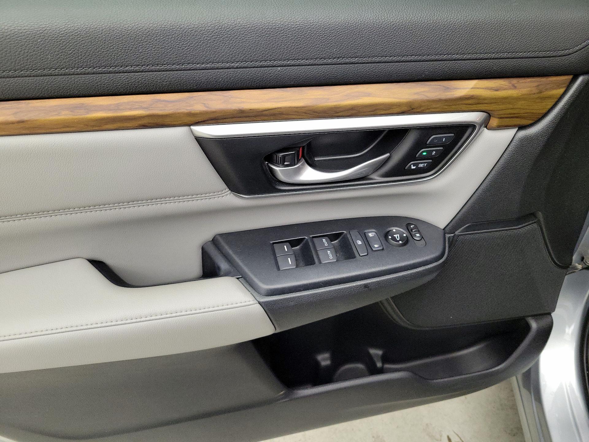 Thumbnail: 2019 Honda CR-V - 12