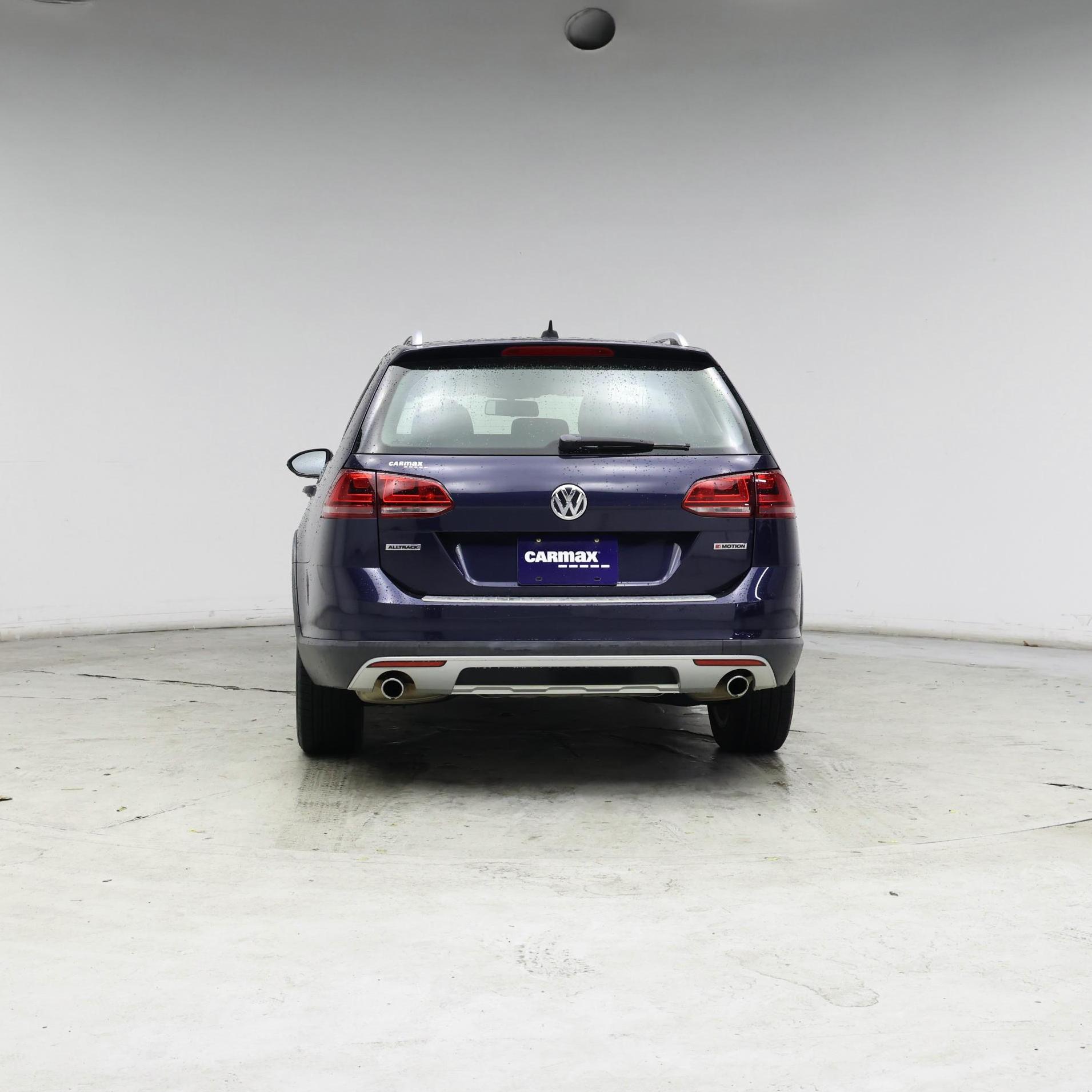 Thumbnail: 2017 Volkswagen Golf - 6