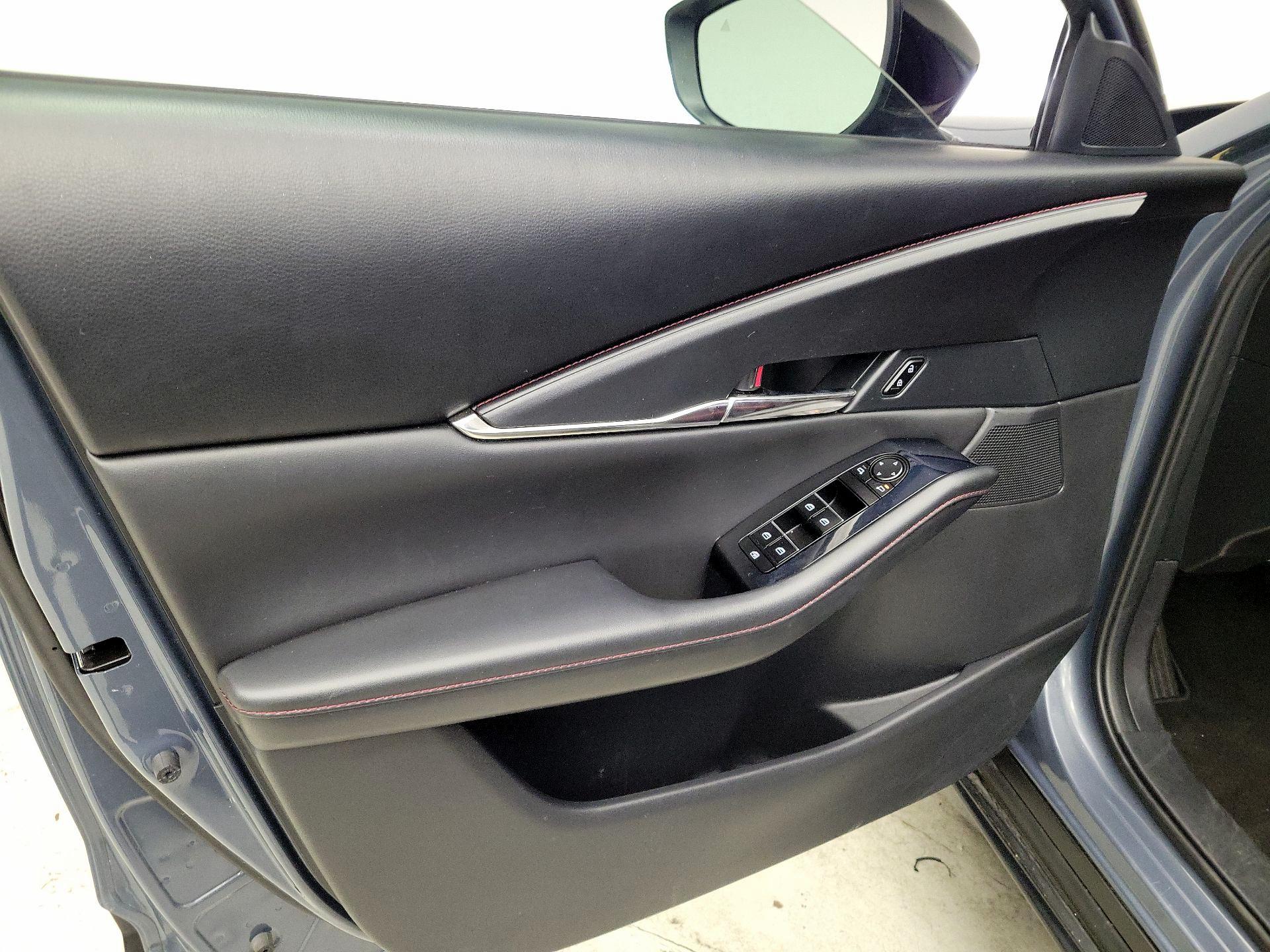 Thumbnail: 2023 Mazda CX-30 - 12