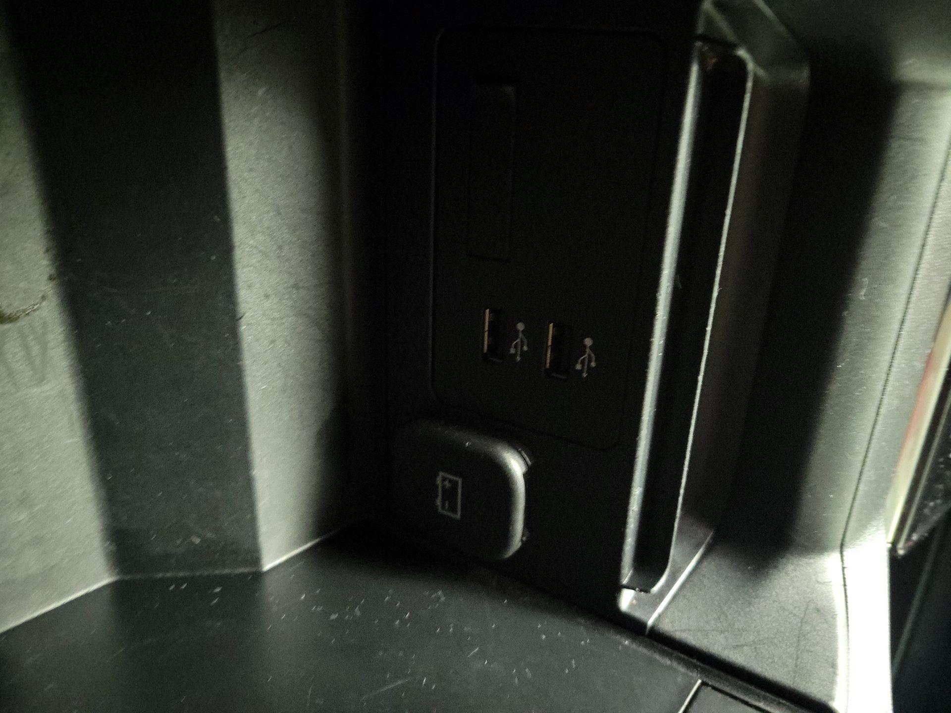 Thumbnail: 2023 Mazda CX-30 - 18