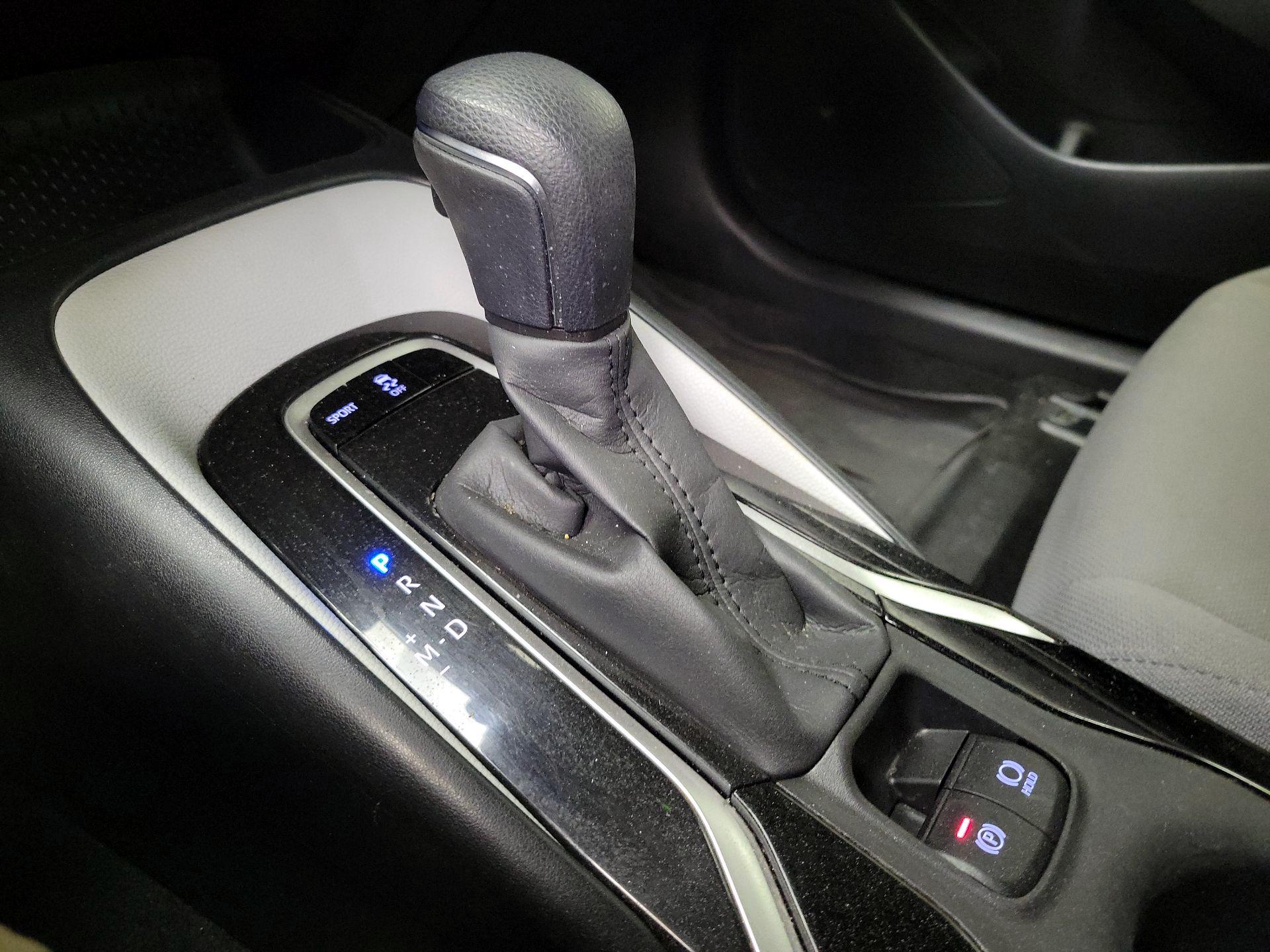 Thumbnail: 2021 Toyota Corolla - 17