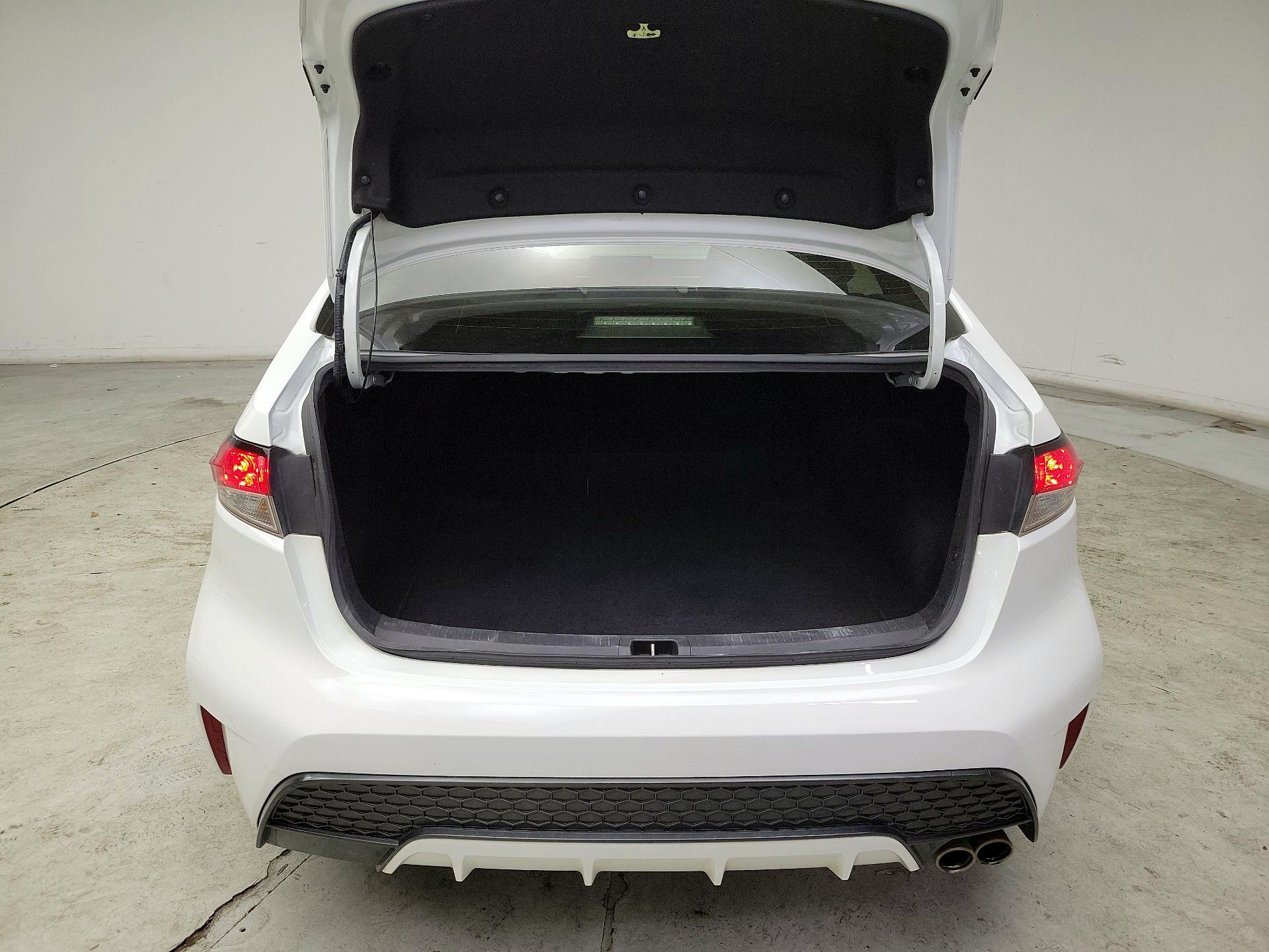 Thumbnail: 2021 Toyota Corolla - 20