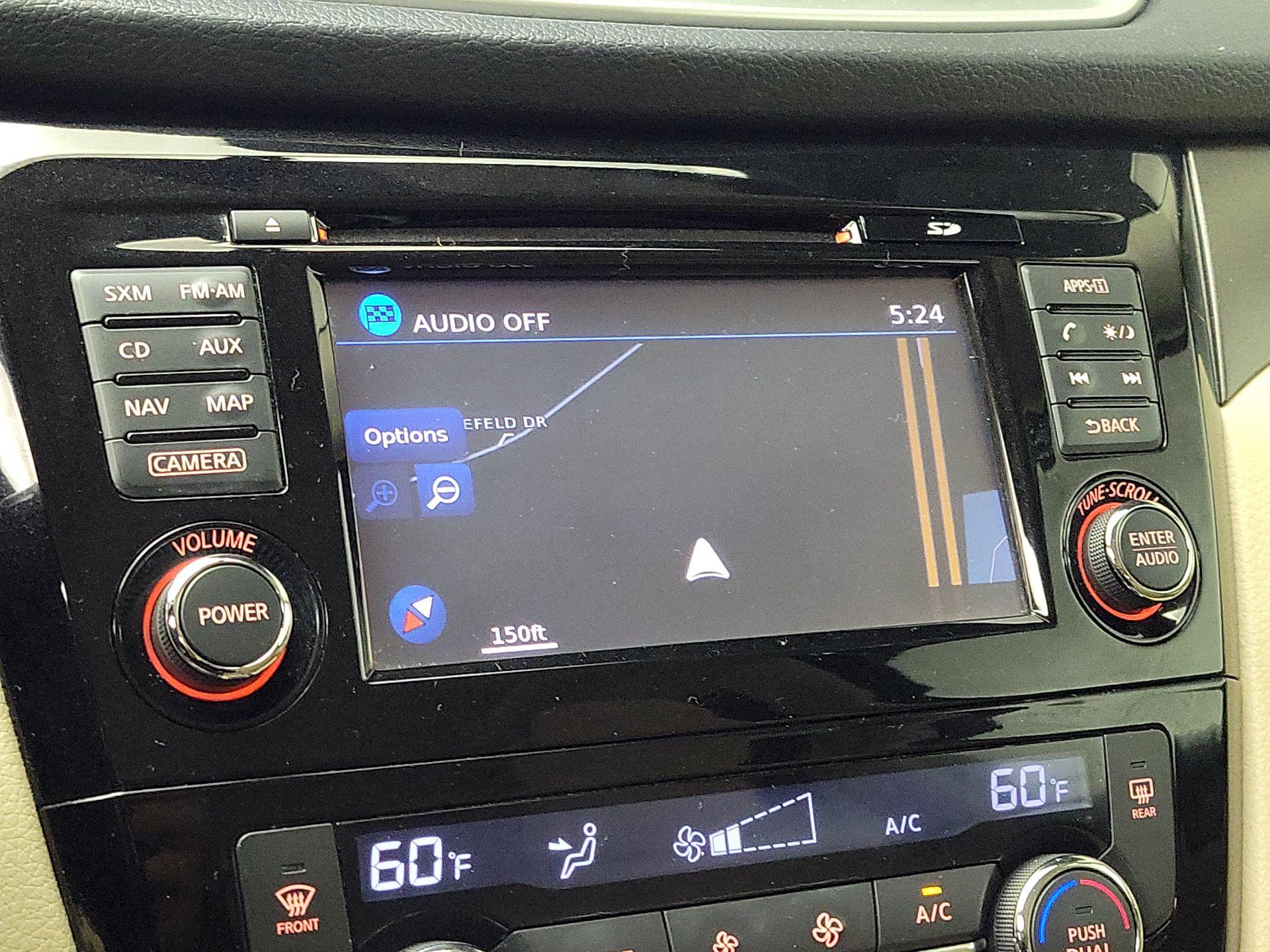 Thumbnail: 2016 Nissan Rogue - 15