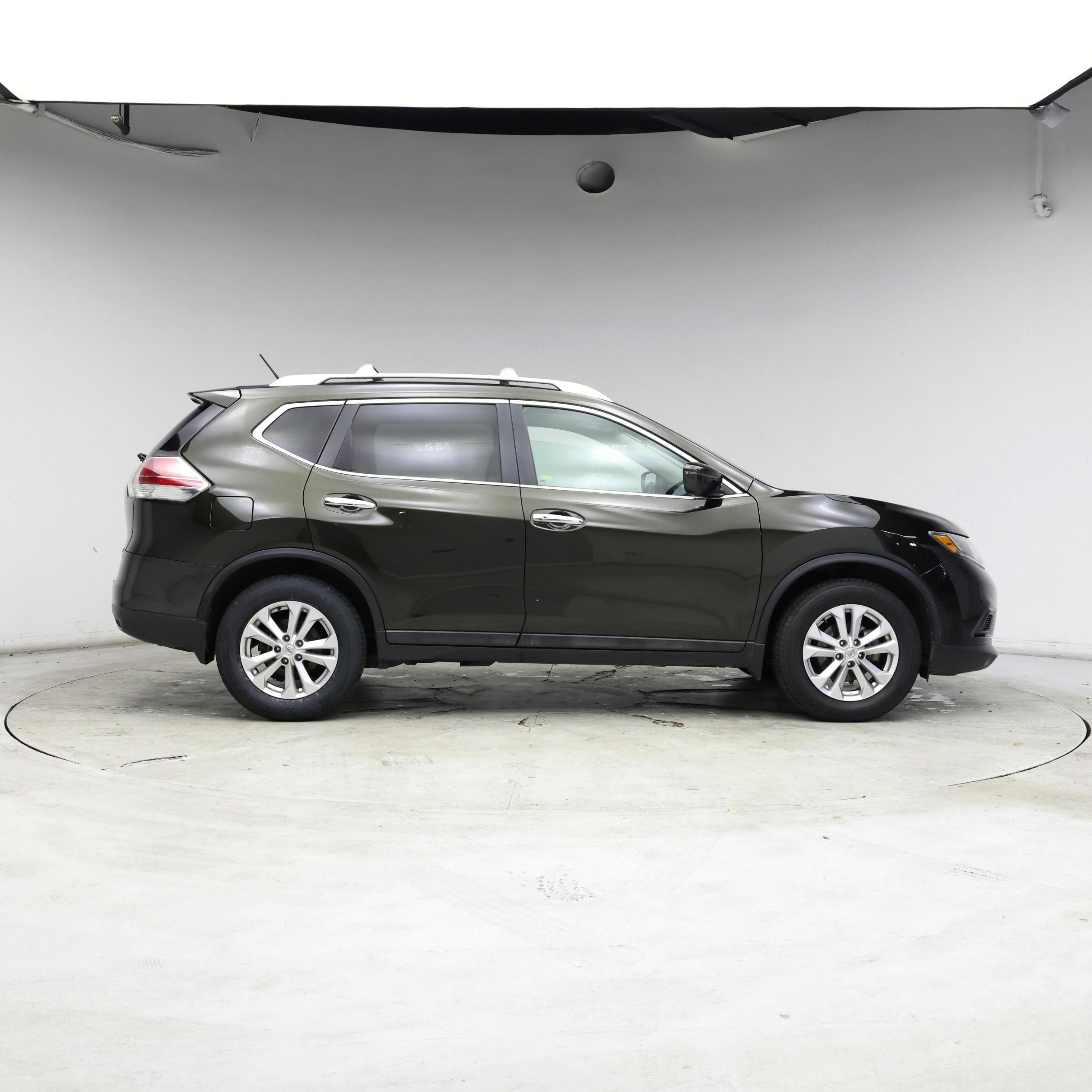 Thumbnail: 2016 Nissan Rogue - 7