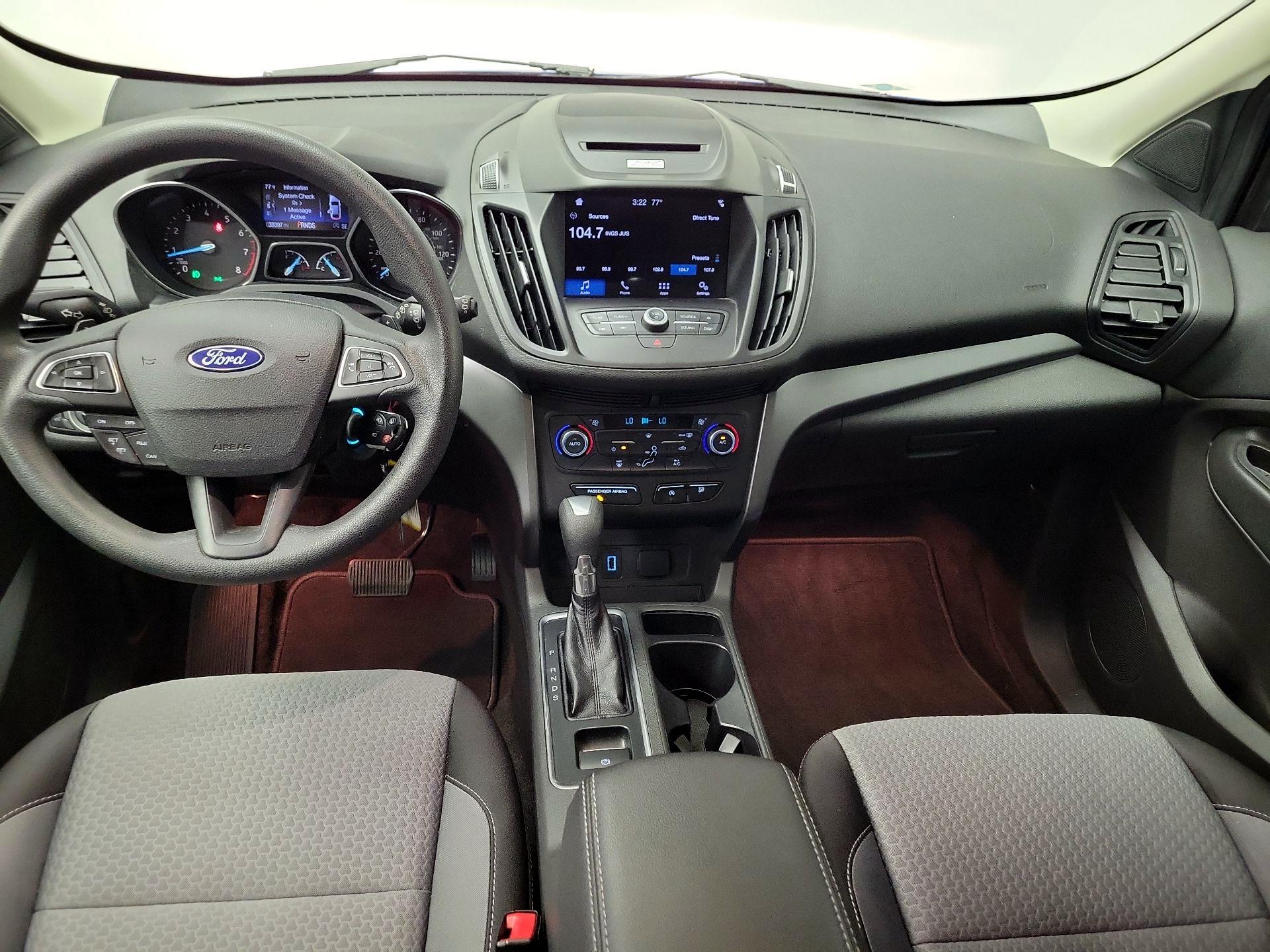 Thumbnail: 2017 Ford Escape - 9