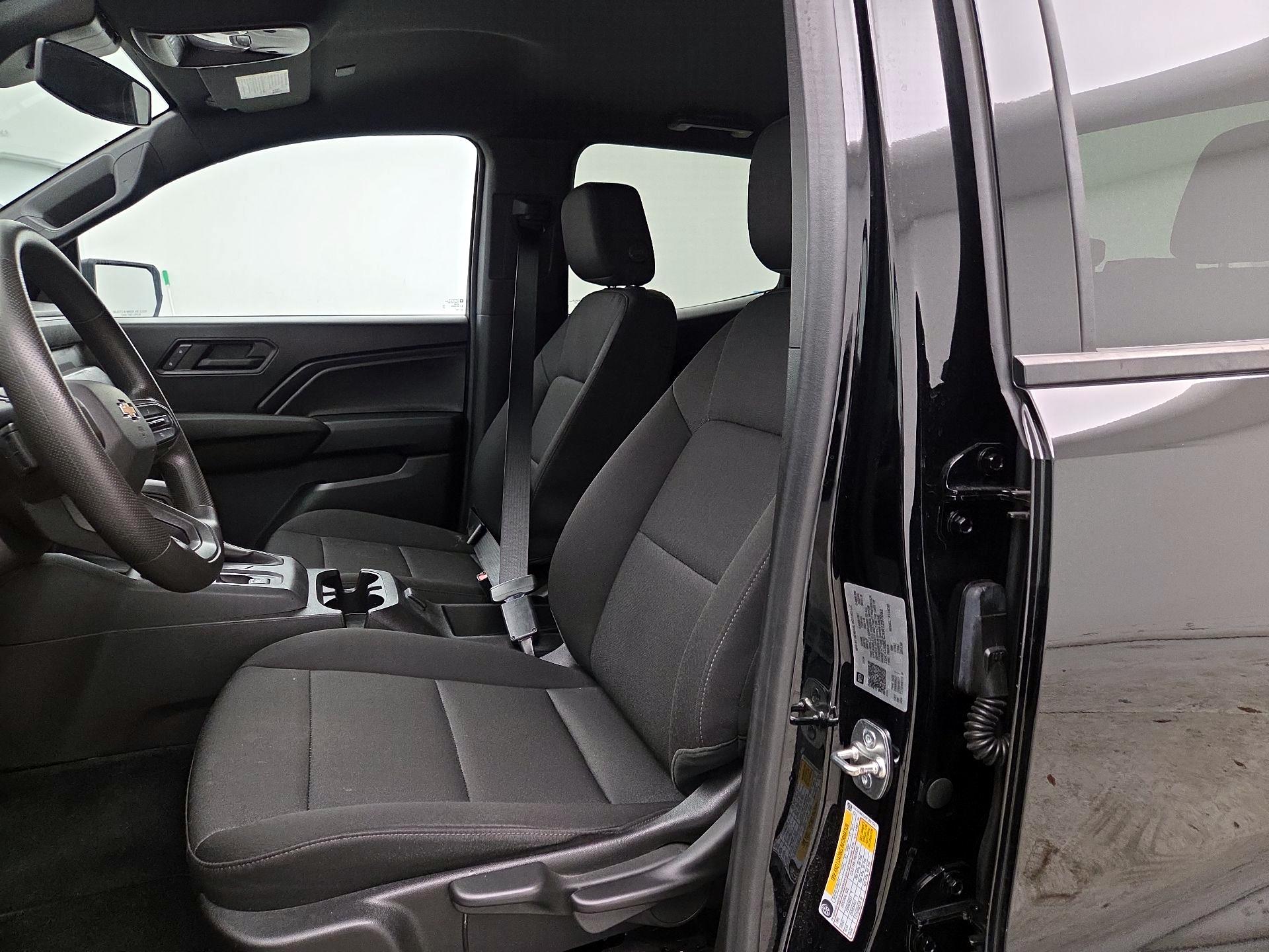 Thumbnail: 2024 Chevrolet Colorado - 11