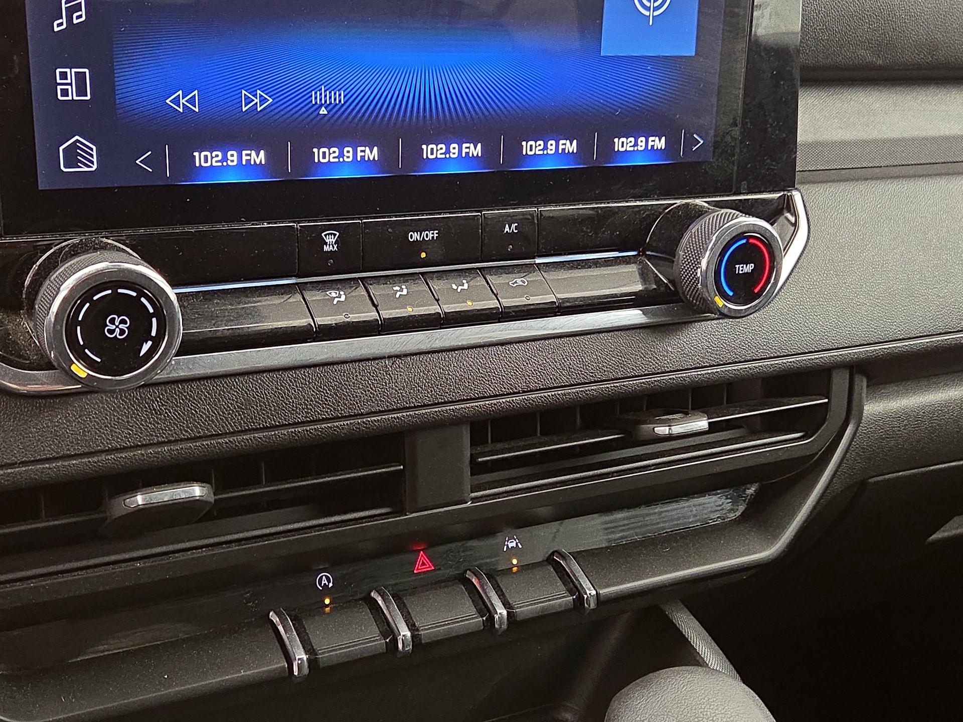 Thumbnail: 2024 Chevrolet Colorado - 15