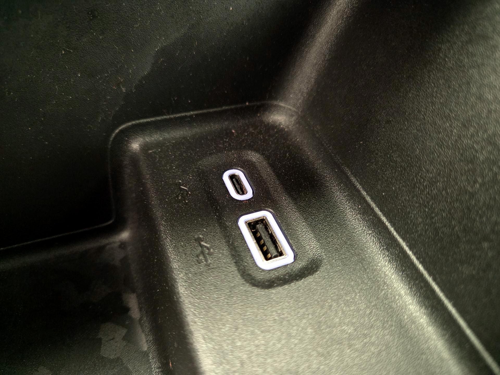 Thumbnail: 2024 Chevrolet Colorado - 17