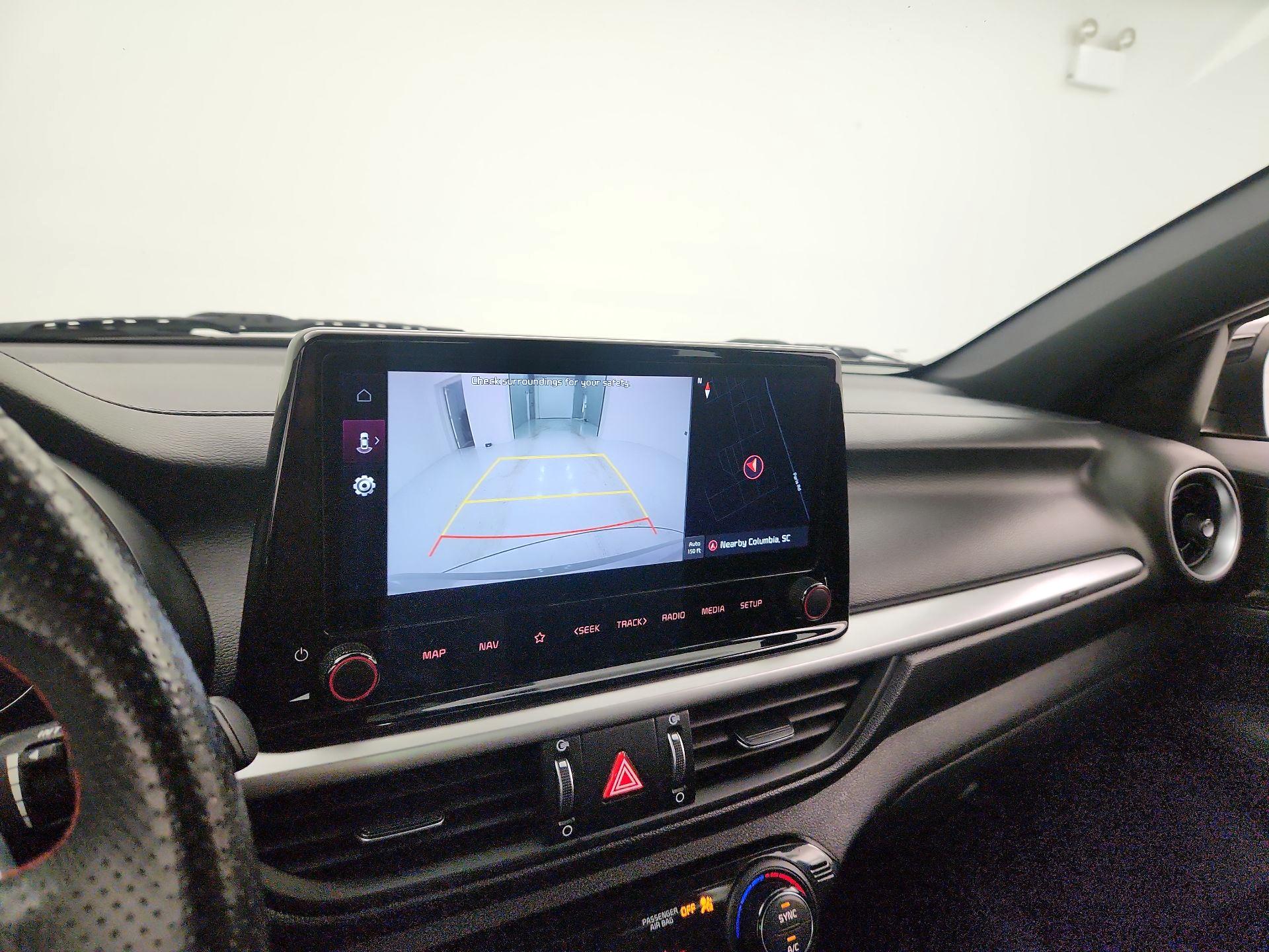 Thumbnail: 2023 Kia Forte - 15