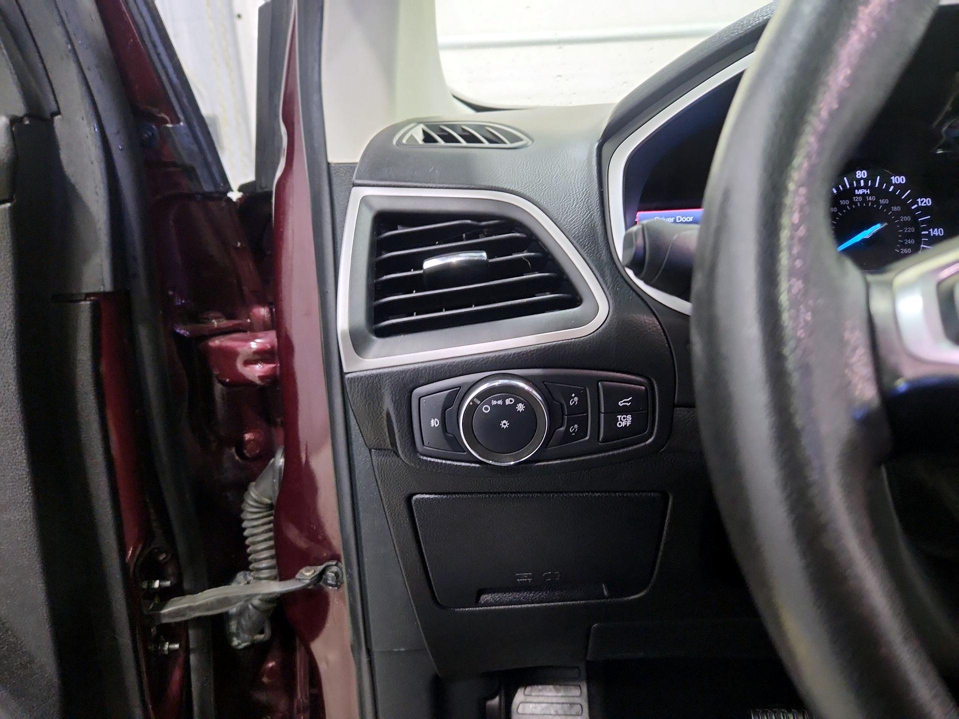 Thumbnail: 2020 Ford Edge - 13