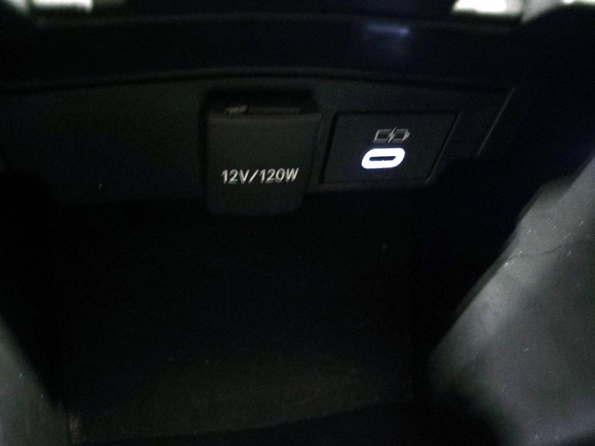 Thumbnail: 2024 Toyota Corolla - 18