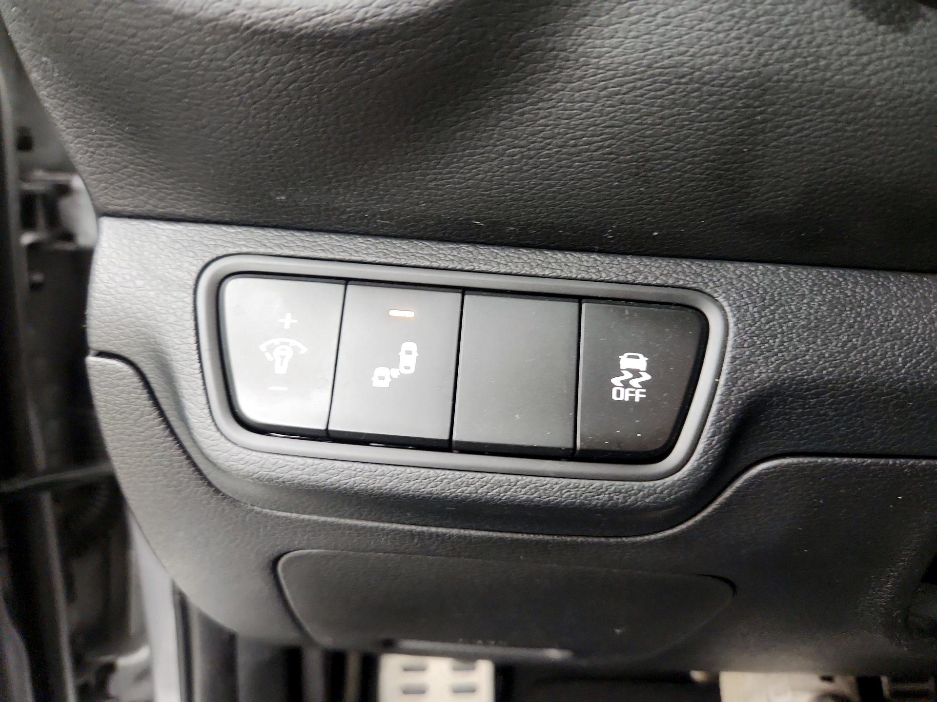 Thumbnail: 2023 Kia Forte - 13