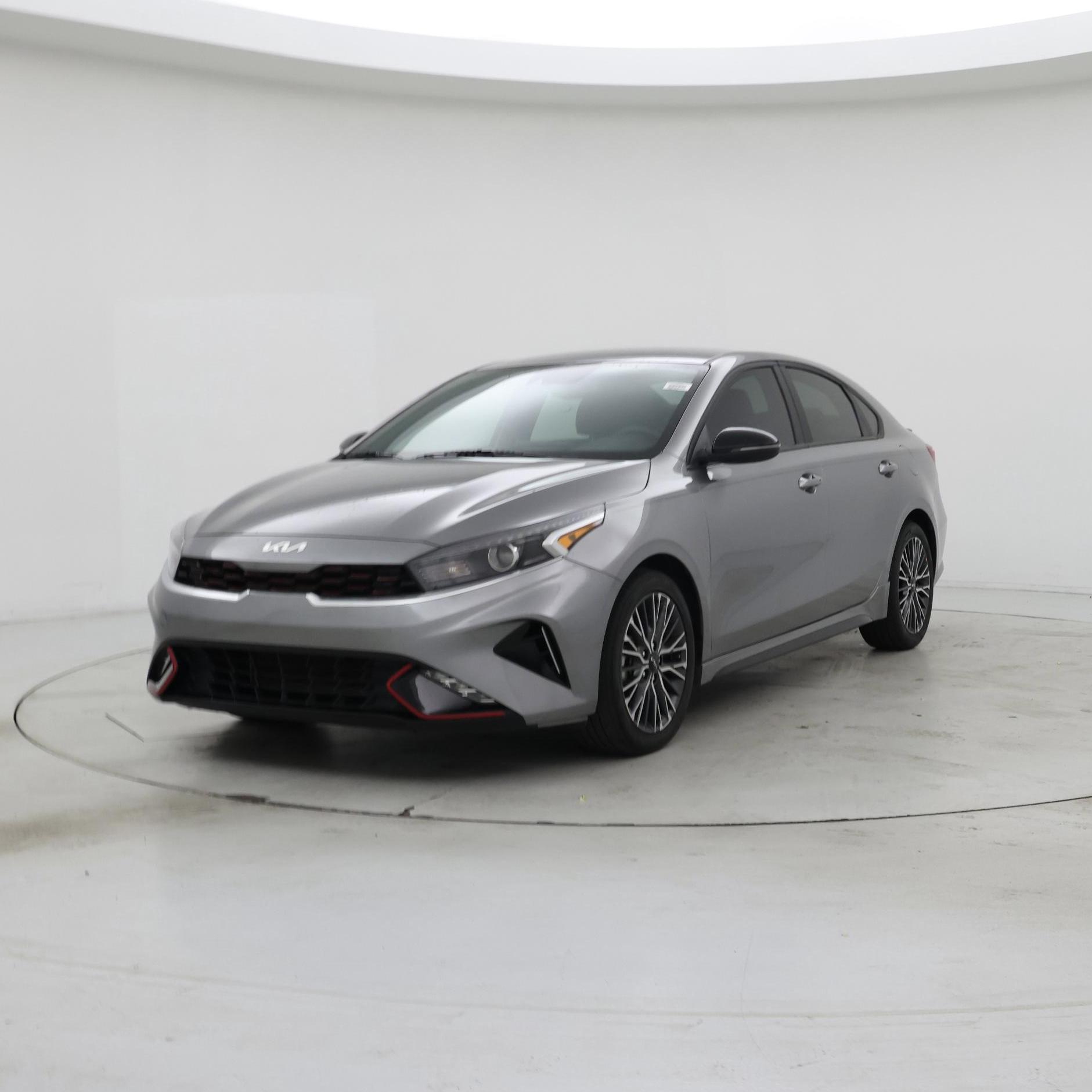 Thumbnail: 2023 Kia Forte - 4