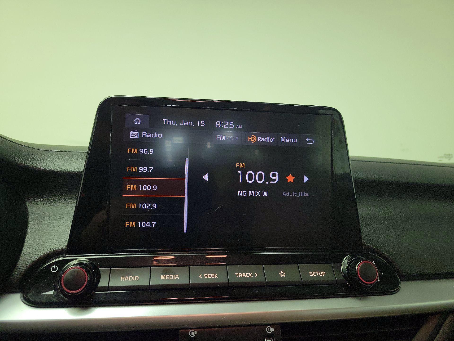 Thumbnail: 2023 Kia Forte - 15