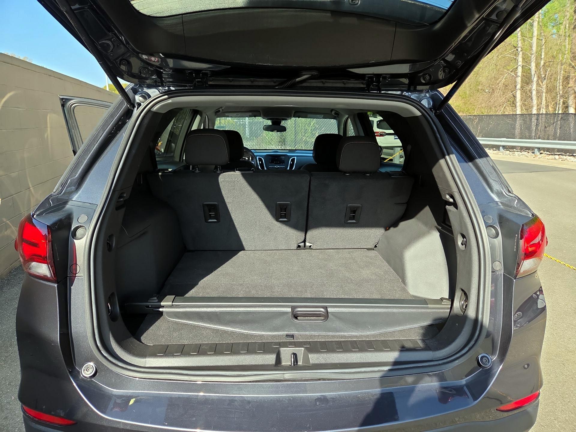 Thumbnail: 2023 Chevrolet Equinox - 18