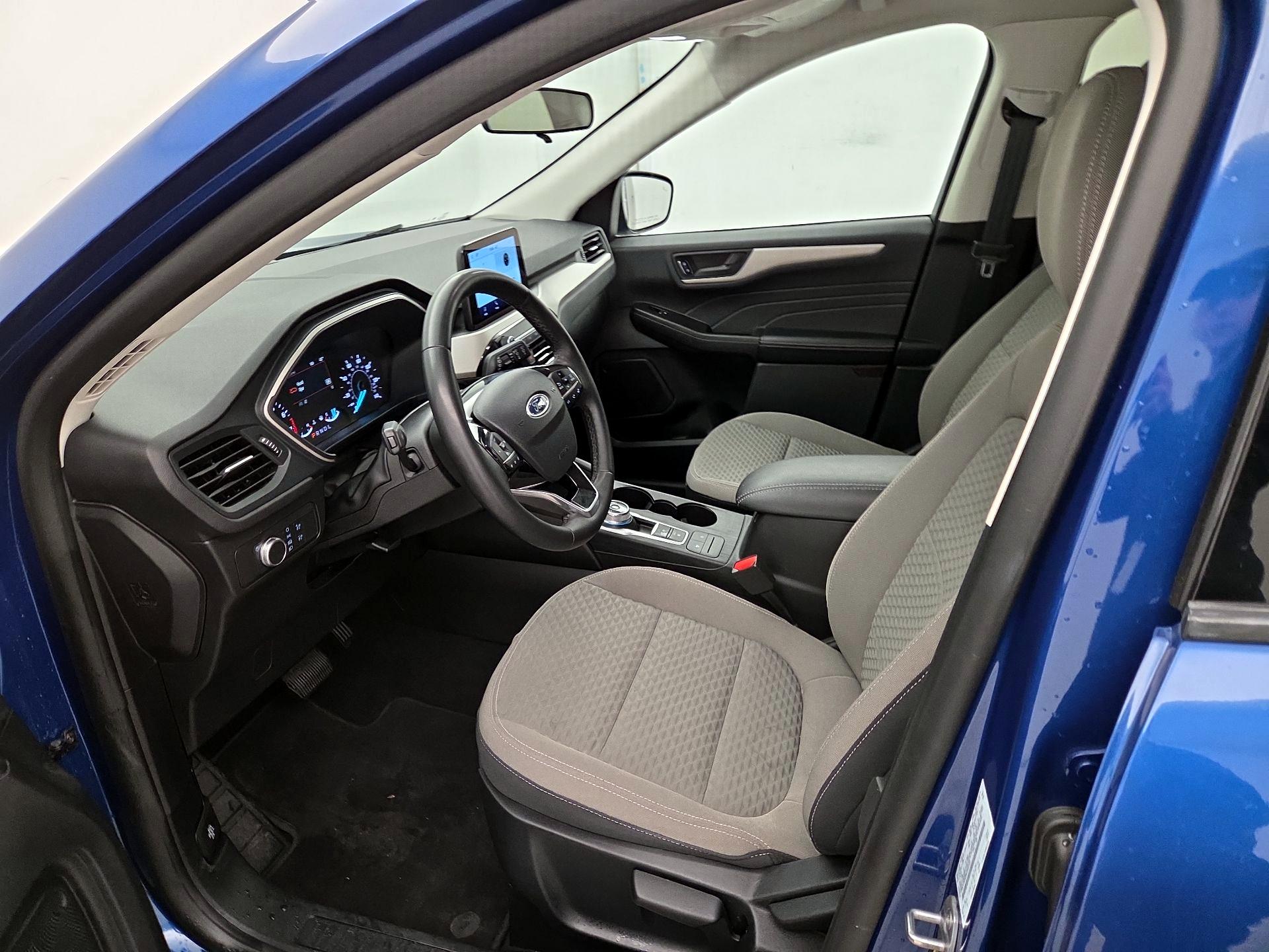 Thumbnail: 2022 Ford Escape - 11