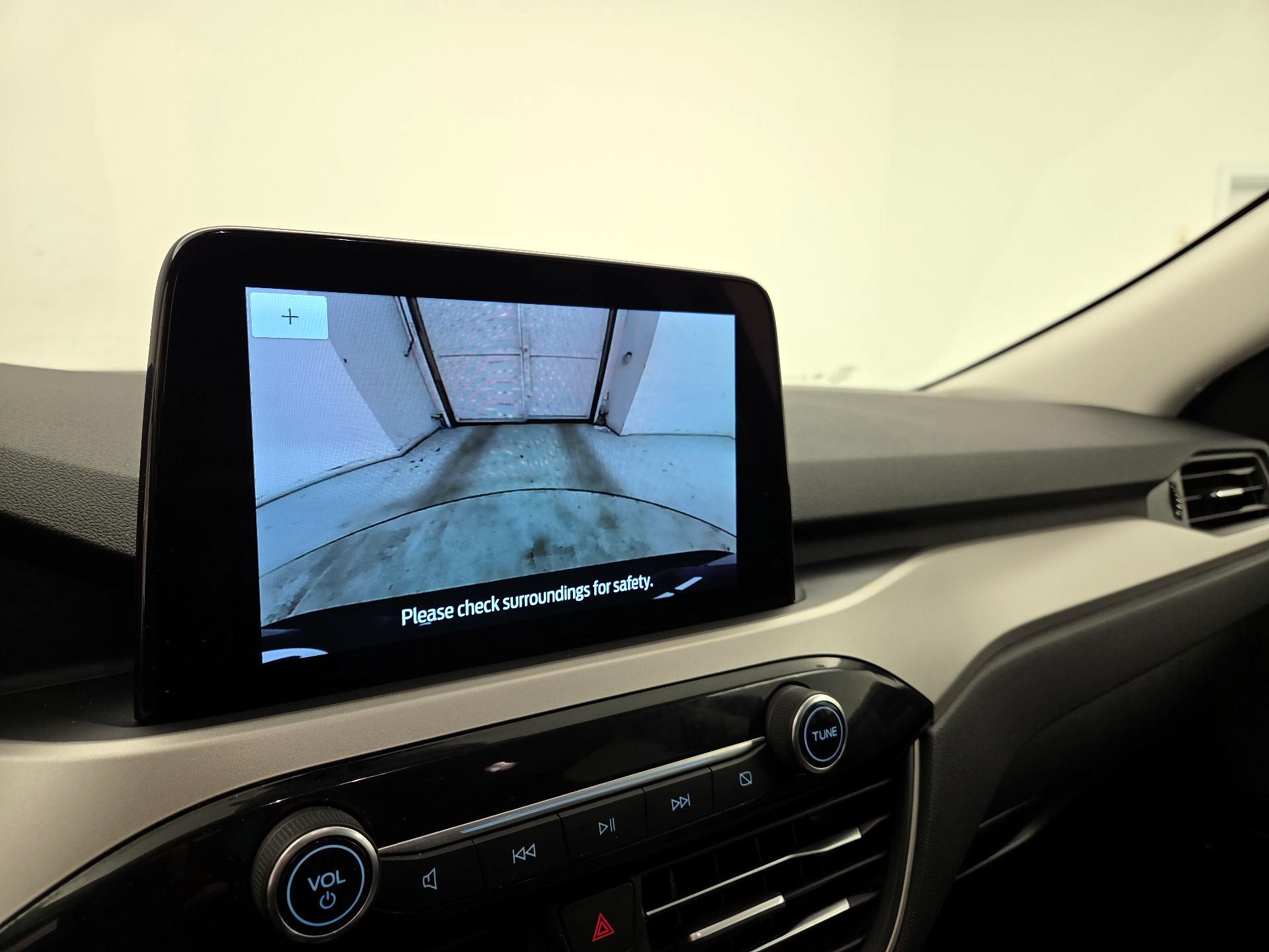 Thumbnail: 2022 Ford Escape - 14