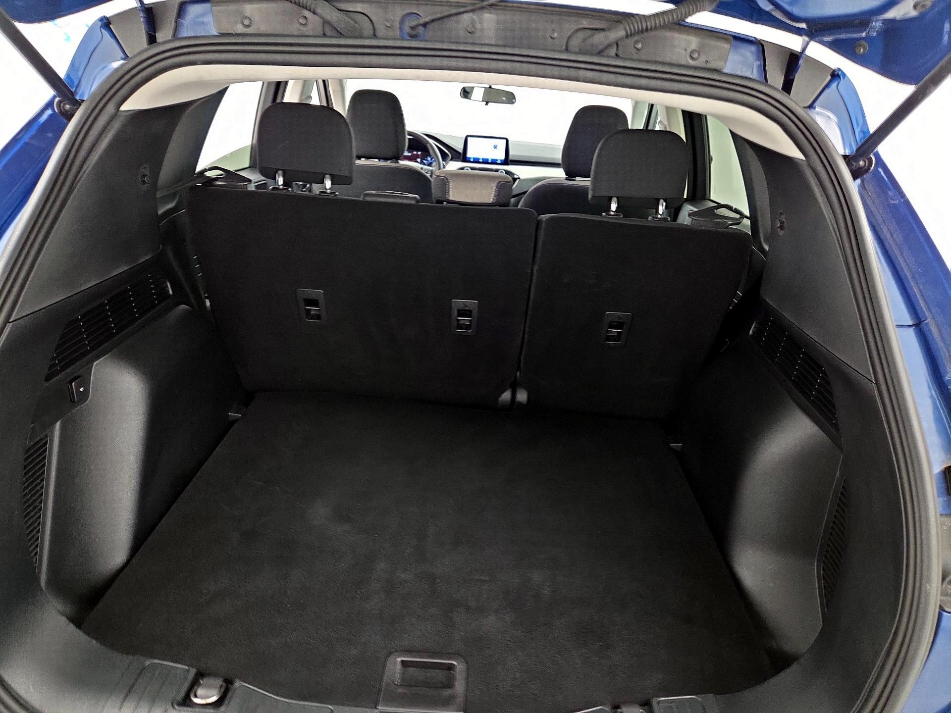 Thumbnail: 2022 Ford Escape - 20