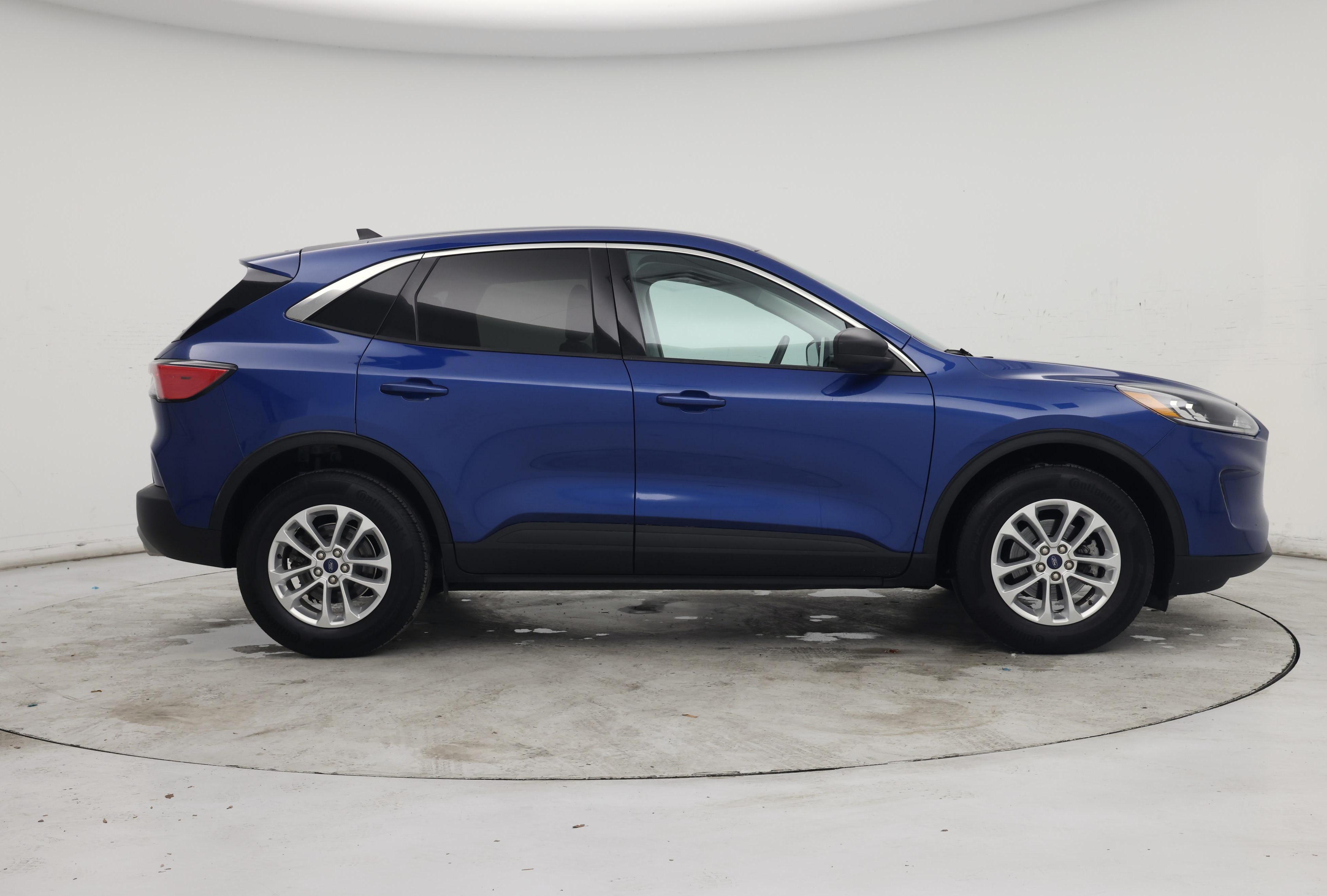 Thumbnail: 2022 Ford Escape - 7