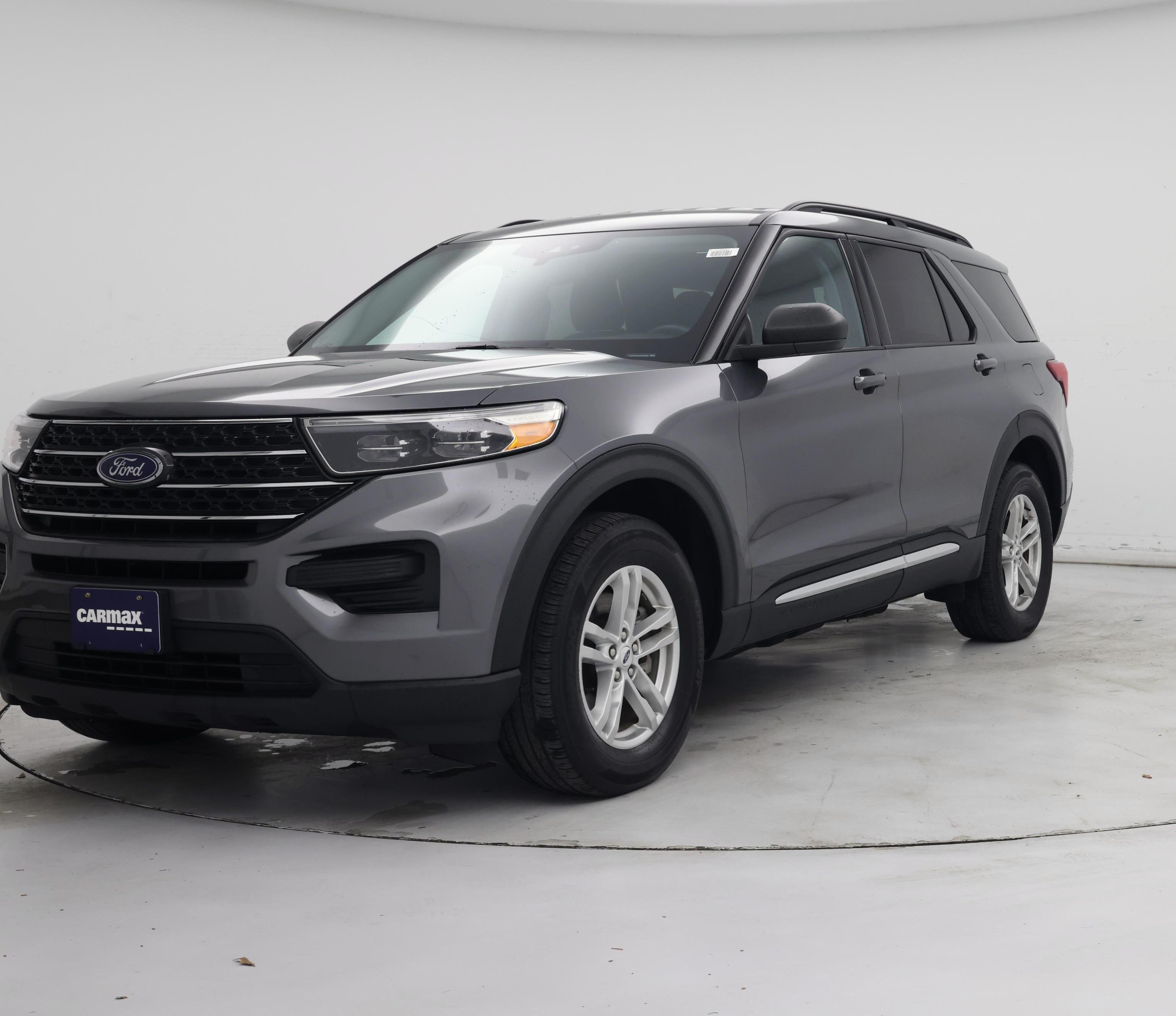 Thumbnail: 2022 Ford Explorer - 4