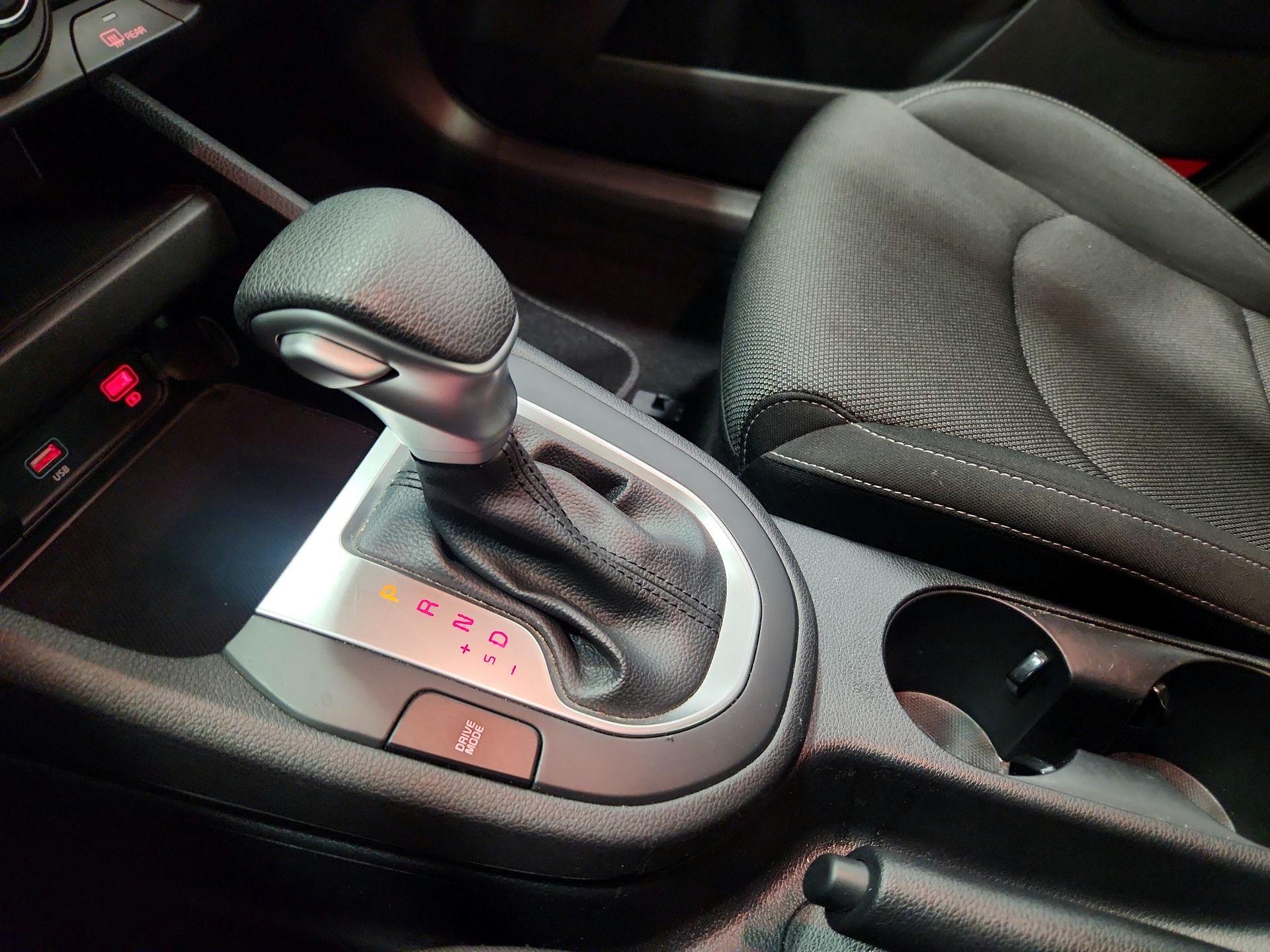 Thumbnail: 2024 Kia Forte - 17