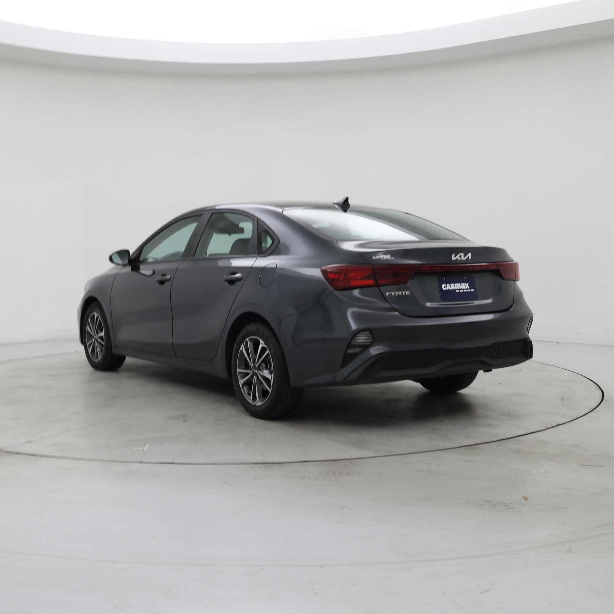 Thumbnail: 2024 Kia Forte - 2