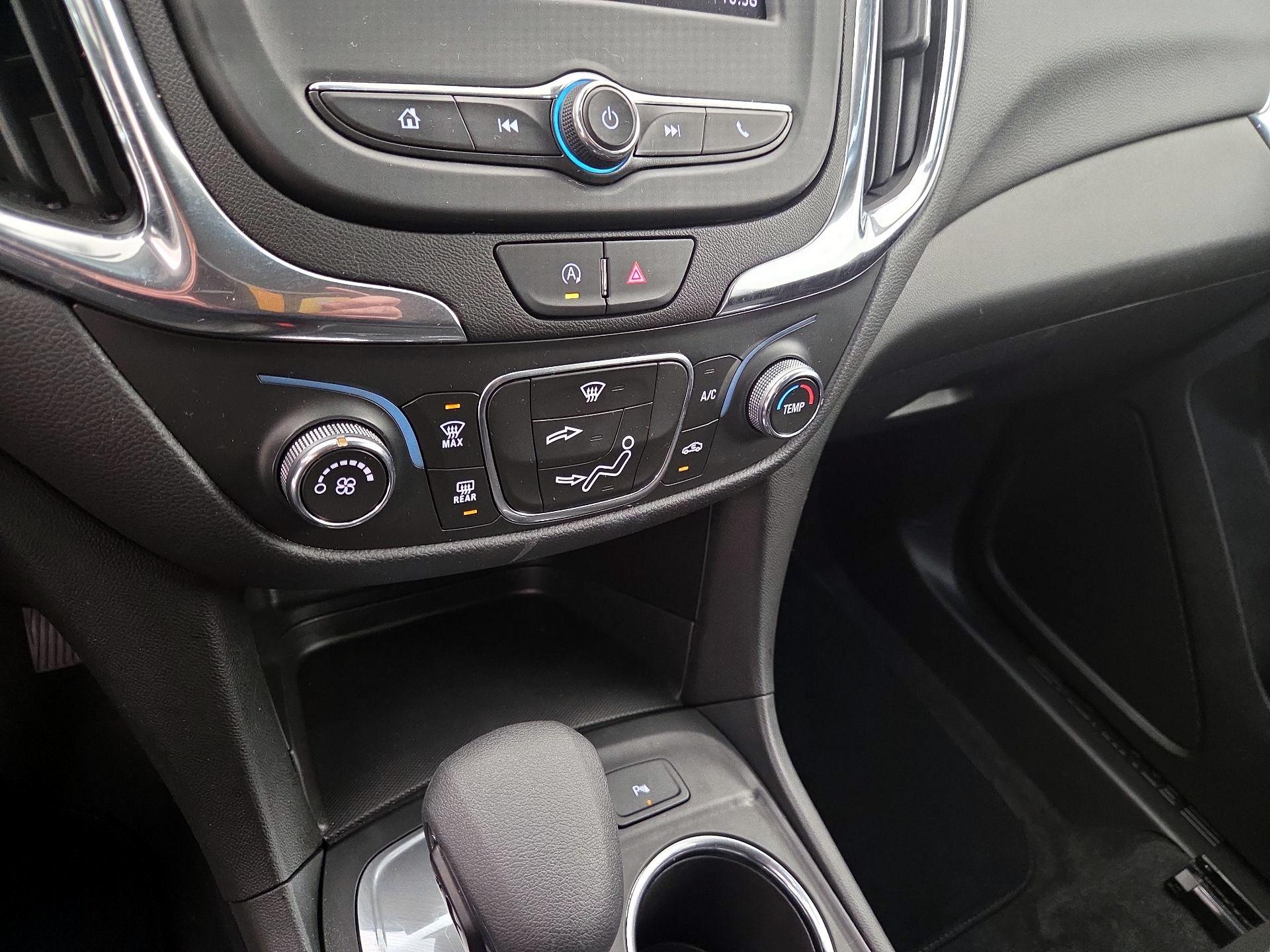 Thumbnail: 2024 Chevrolet Equinox - 16