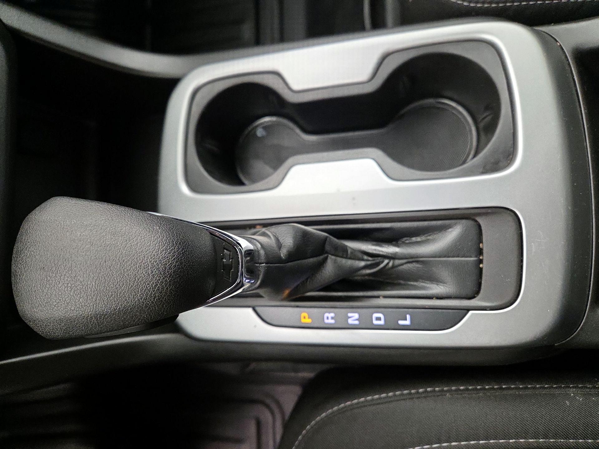 Thumbnail: 2022 Chevrolet Colorado - 17