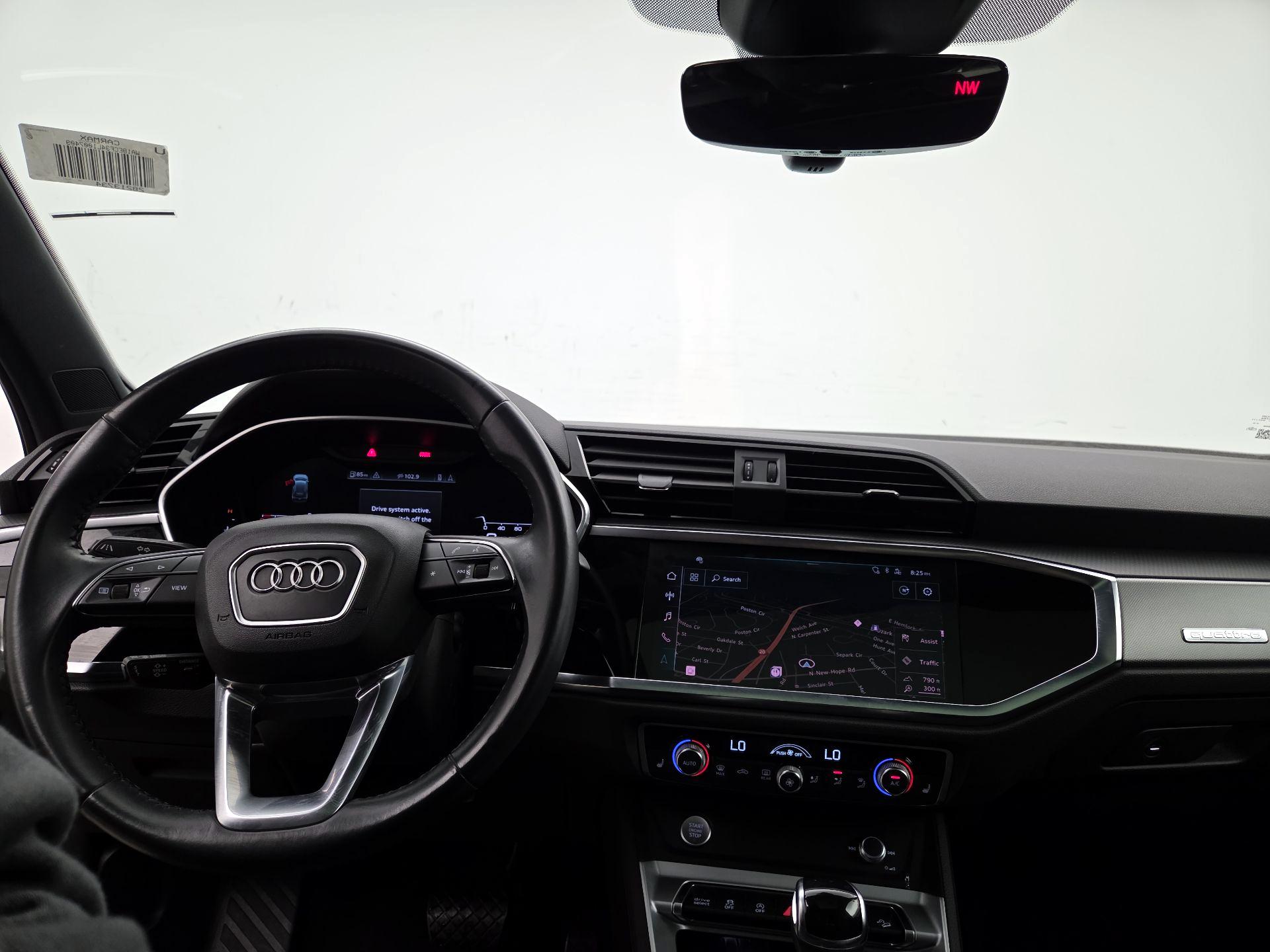 Thumbnail: 2020 Audi Q3 - 9