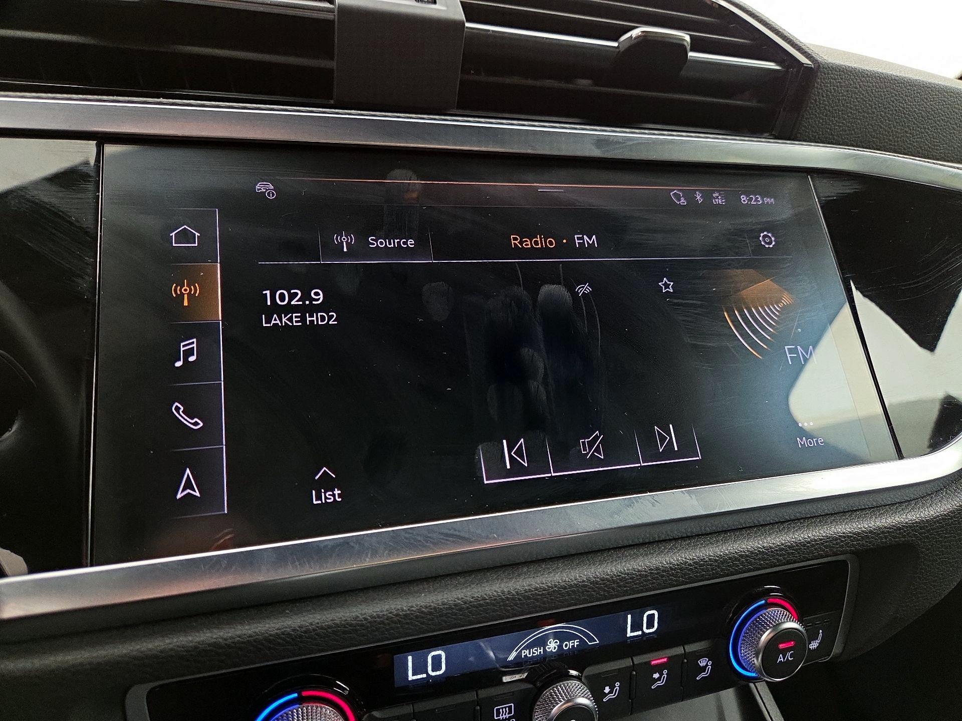 Thumbnail: 2020 Audi Q3 - 16