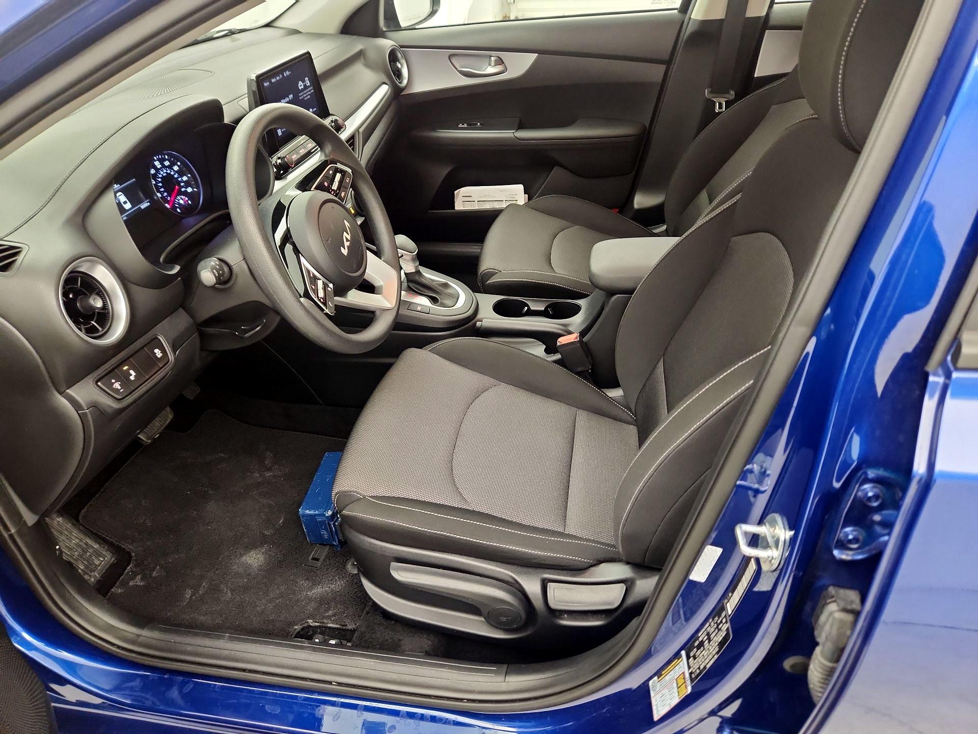 Thumbnail: 2024 Kia Forte - 11