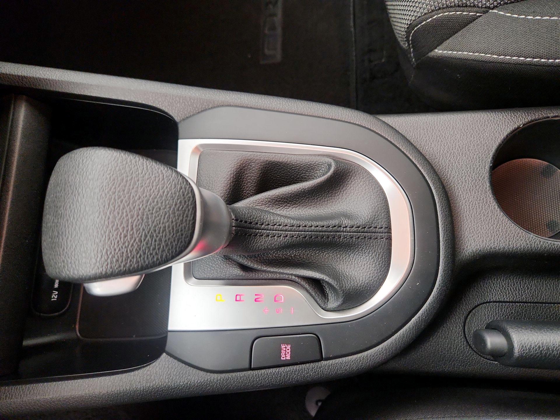 Thumbnail: 2024 Kia Forte - 17