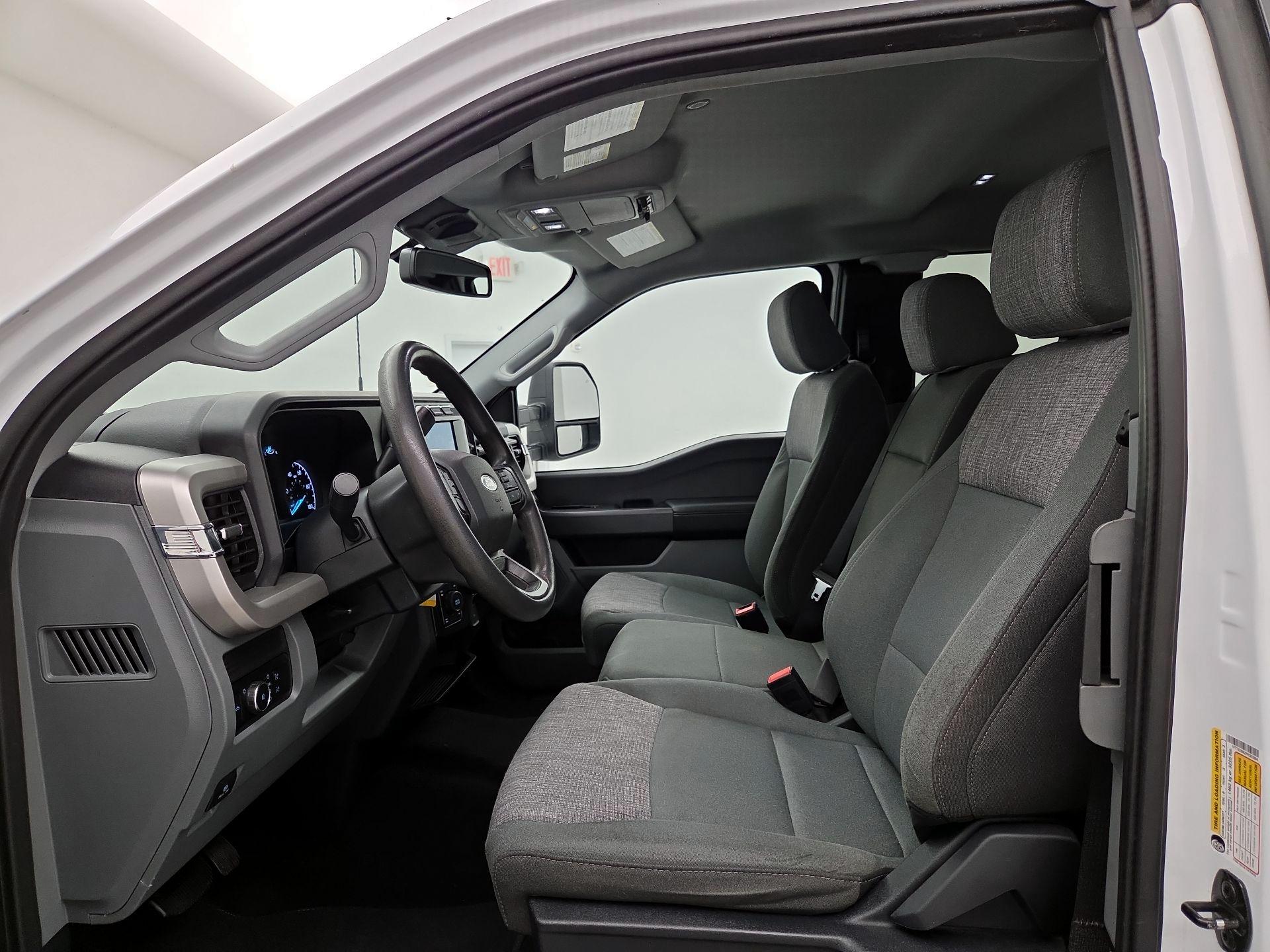 Thumbnail: 2023 Ford F-250 - 11