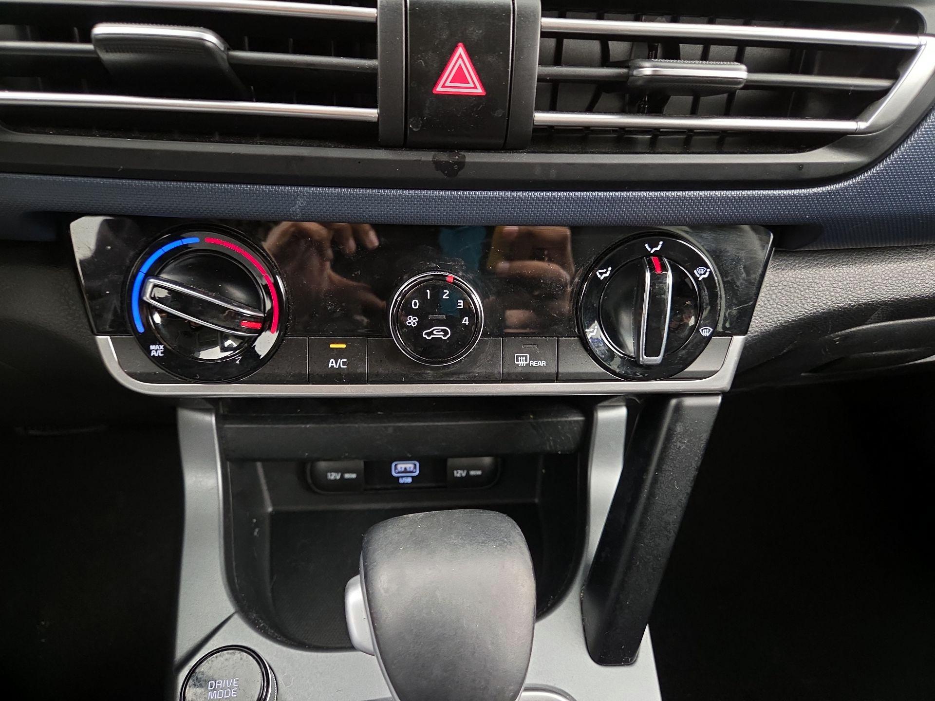 Thumbnail: 2021 Kia Seltos - 16