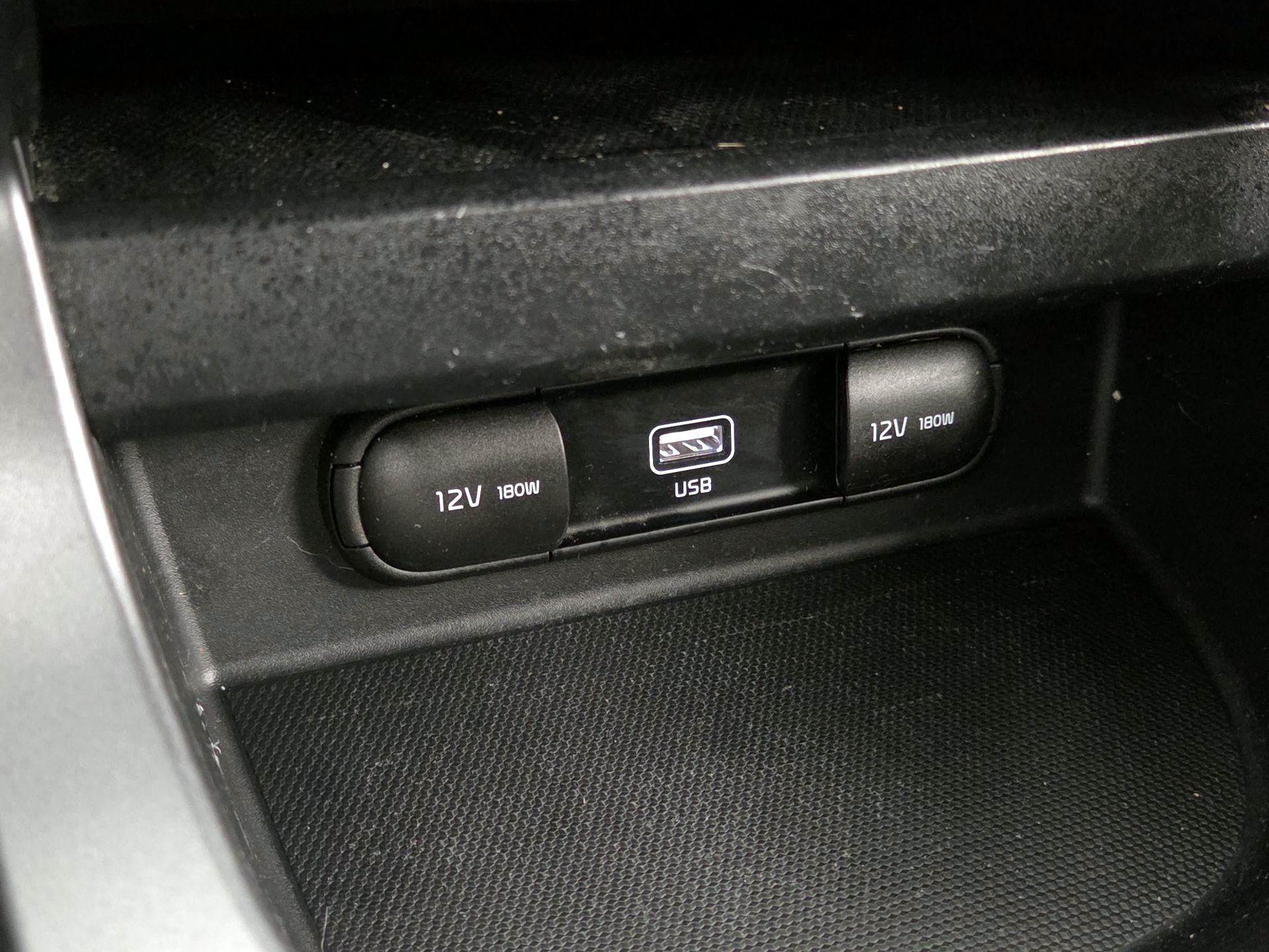 Thumbnail: 2021 Kia Seltos - 18